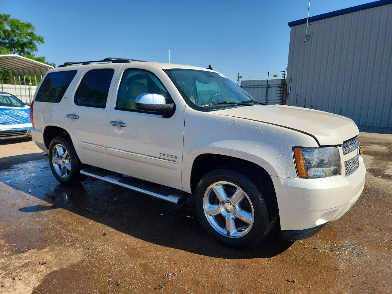 2014 Chevrolet Tahoe K1500 Ltz Кремовый vin: 1GNSKCE0XER127880