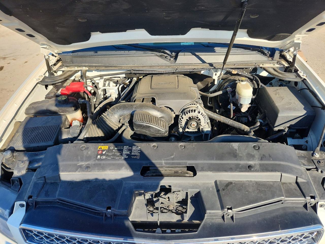 2014 Chevrolet Tahoe K1500 Ltz Кремовый vin: 1GNSKCE0XER127880