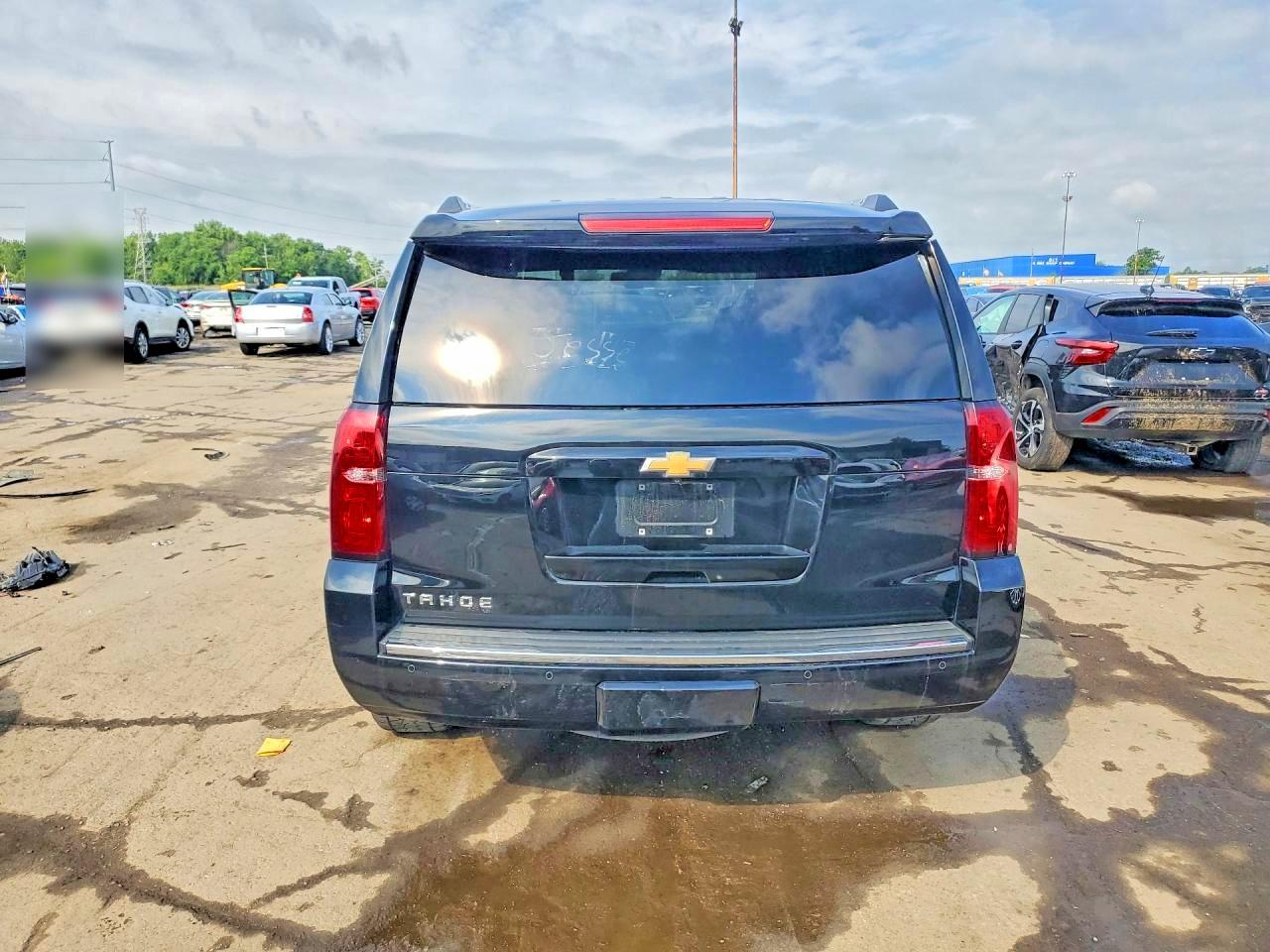 2015 Chevrolet Tahoe K1500 Ltz Black vin: 1GNSKCKC0FR104785