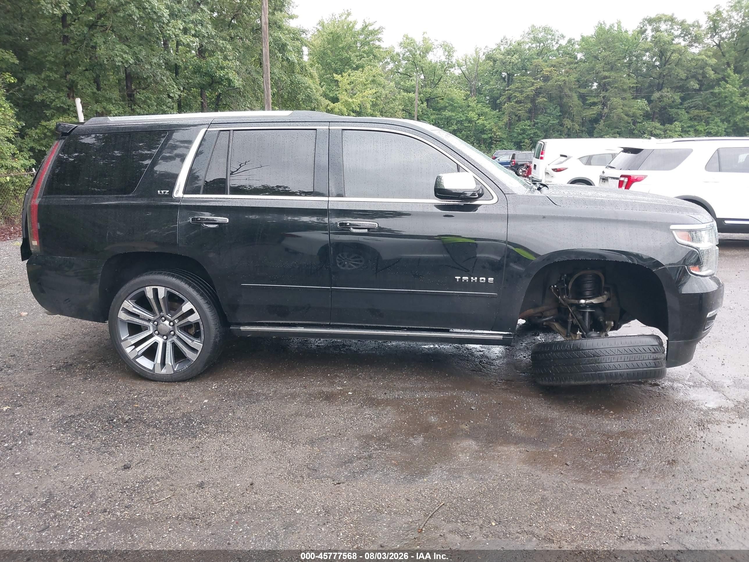 2015 Chevrolet Tahoe Ltz Черный vin: 1GNSKCKC0FR105774