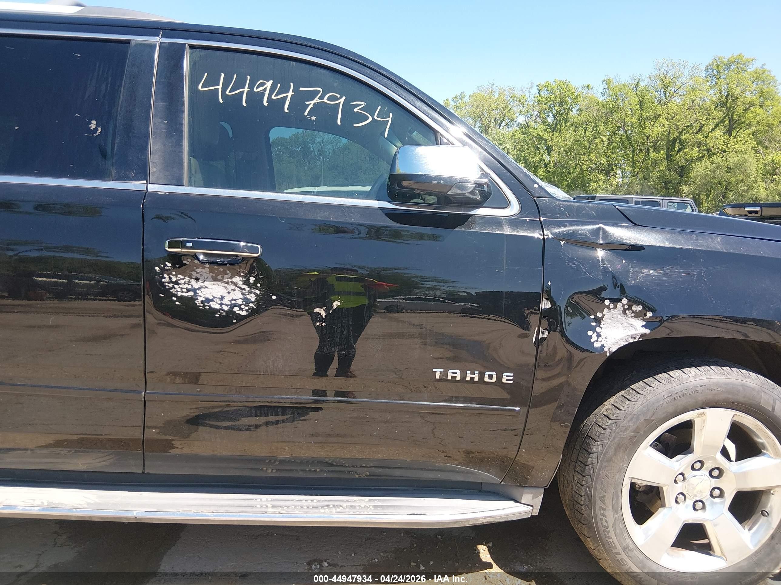 2015 Chevrolet Tahoe Ltz Black vin: 1GNSKCKC1FR100423