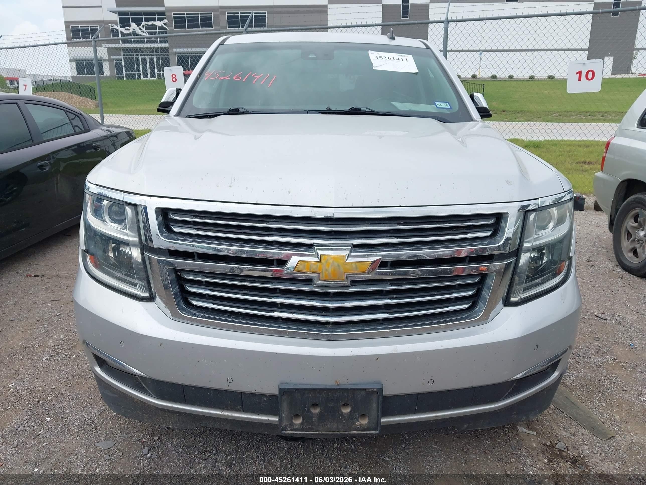 2015 Chevrolet Tahoe Ltz Silver vin: 1GNSKCKC1FR126052
