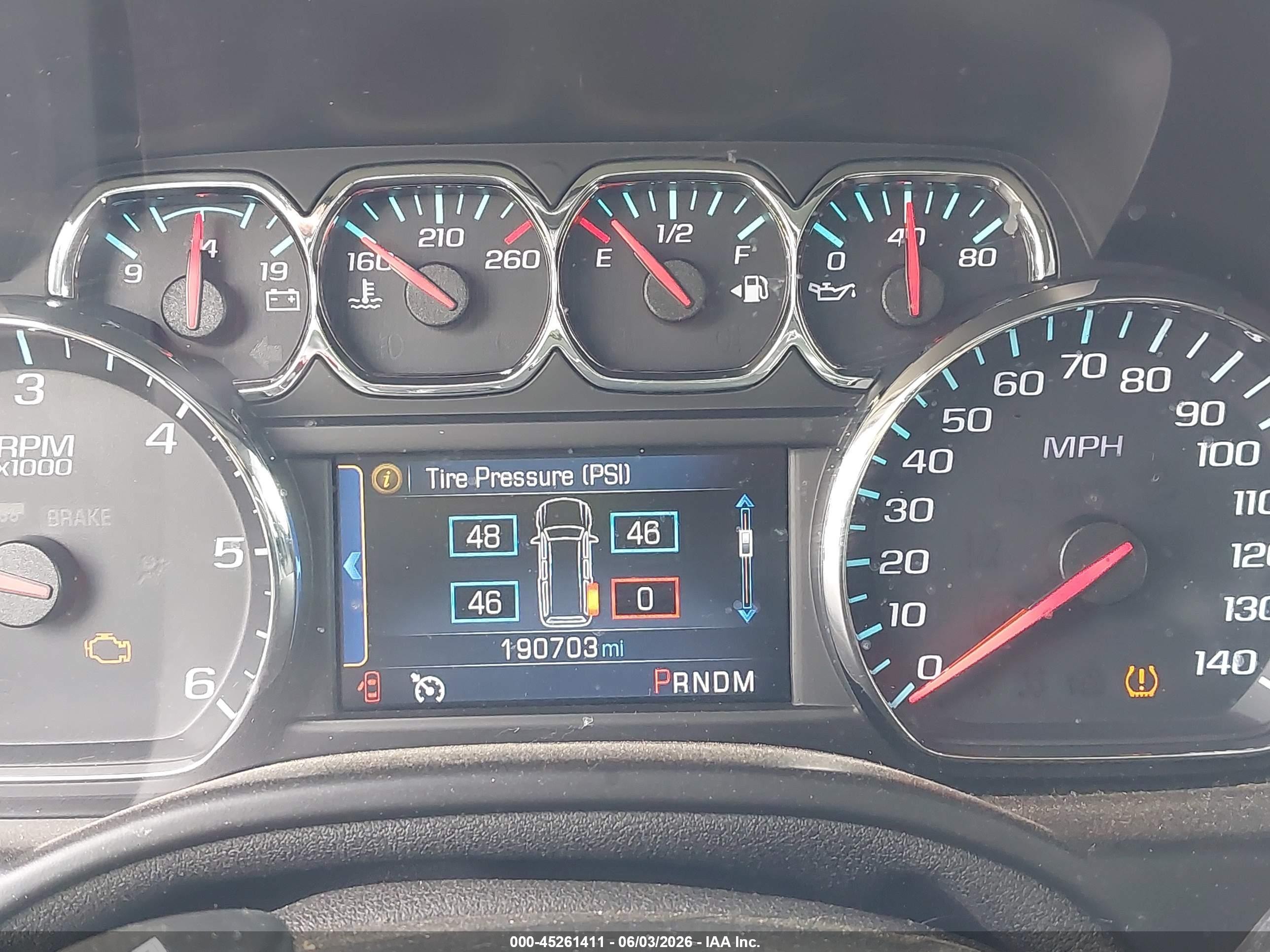 2015 Chevrolet Tahoe Ltz Silver vin: 1GNSKCKC1FR126052