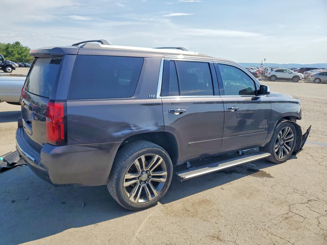 2015 Chevrolet Tahoe K1500 Ltz Charcoal vin: 1GNSKCKC1FR602140