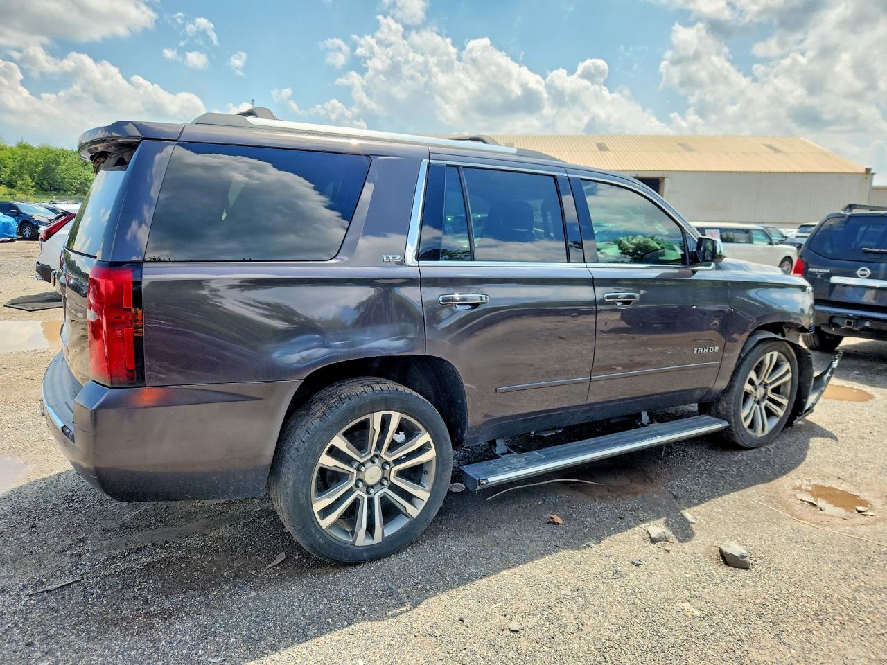 2015 Chevrolet Tahoe K1500 Ltz Gray vin: 1GNSKCKC1FR602140