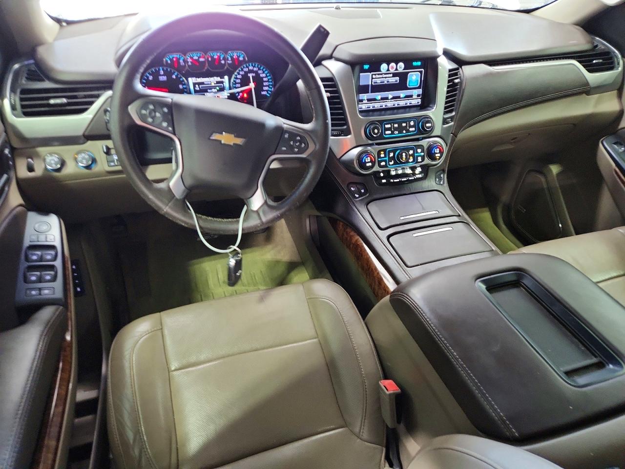 2015 Chevrolet Tahoe K1500 Ltz White vin: 1GNSKCKC2FR186504