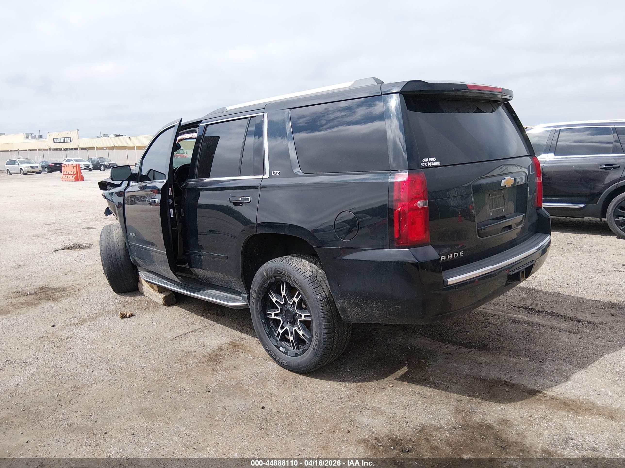 2015 Chevrolet Tahoe Ltz Black vin: 1GNSKCKC2FR239086