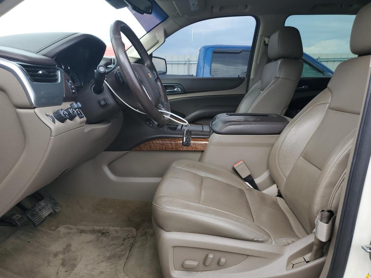 2015 Chevrolet Tahoe K1500 Ltz Beige vin: 1GNSKCKC2FR276316