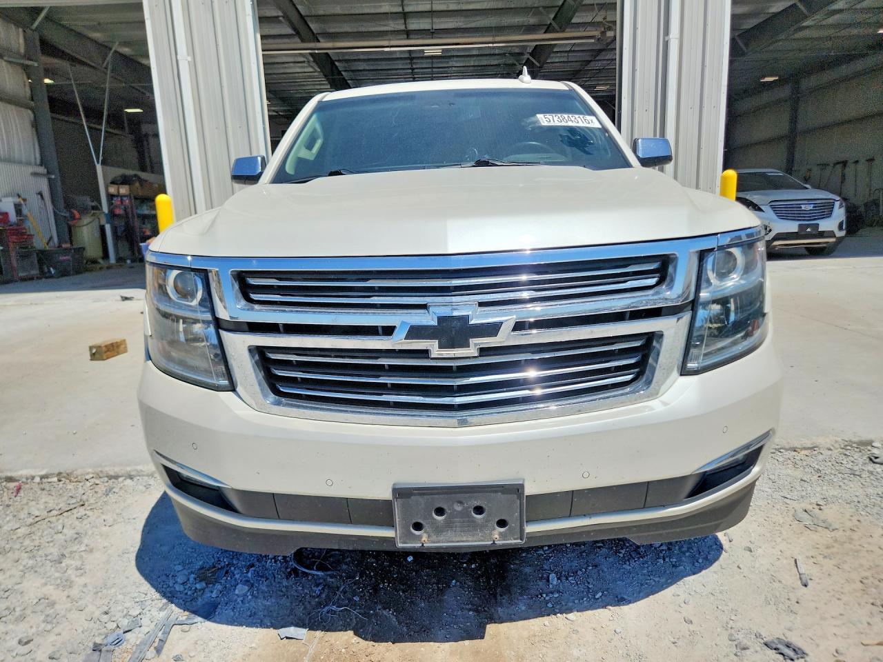 2015 Chevrolet Tahoe K1500 Ltz Cream vin: 1GNSKCKC3FR645670
