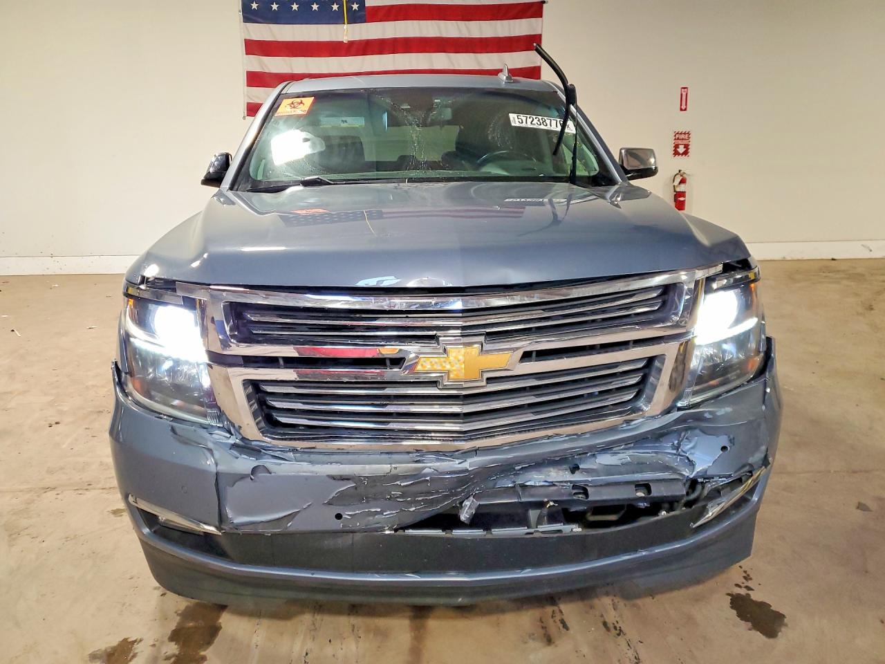 2015 Chevrolet Tahoe K1500 Ltz Gray vin: 1GNSKCKC3FR686655