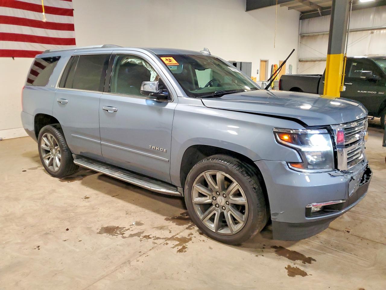 2015 Chevrolet Tahoe K1500 Ltz Gray vin: 1GNSKCKC3FR686655