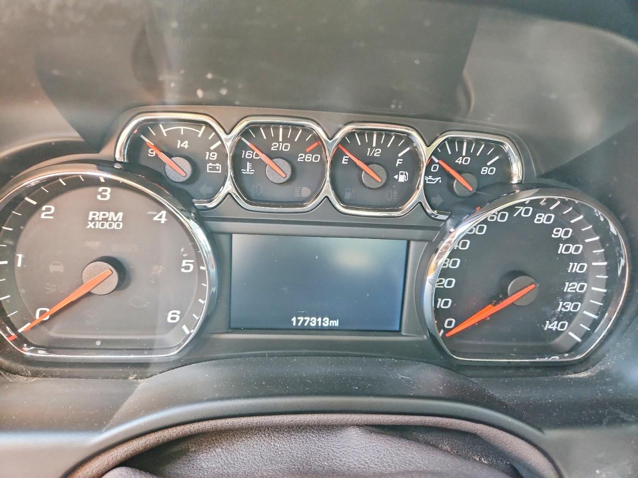 2015 Chevrolet Tahoe K1500 Ltz Серебряный vin: 1GNSKCKC4FR178758