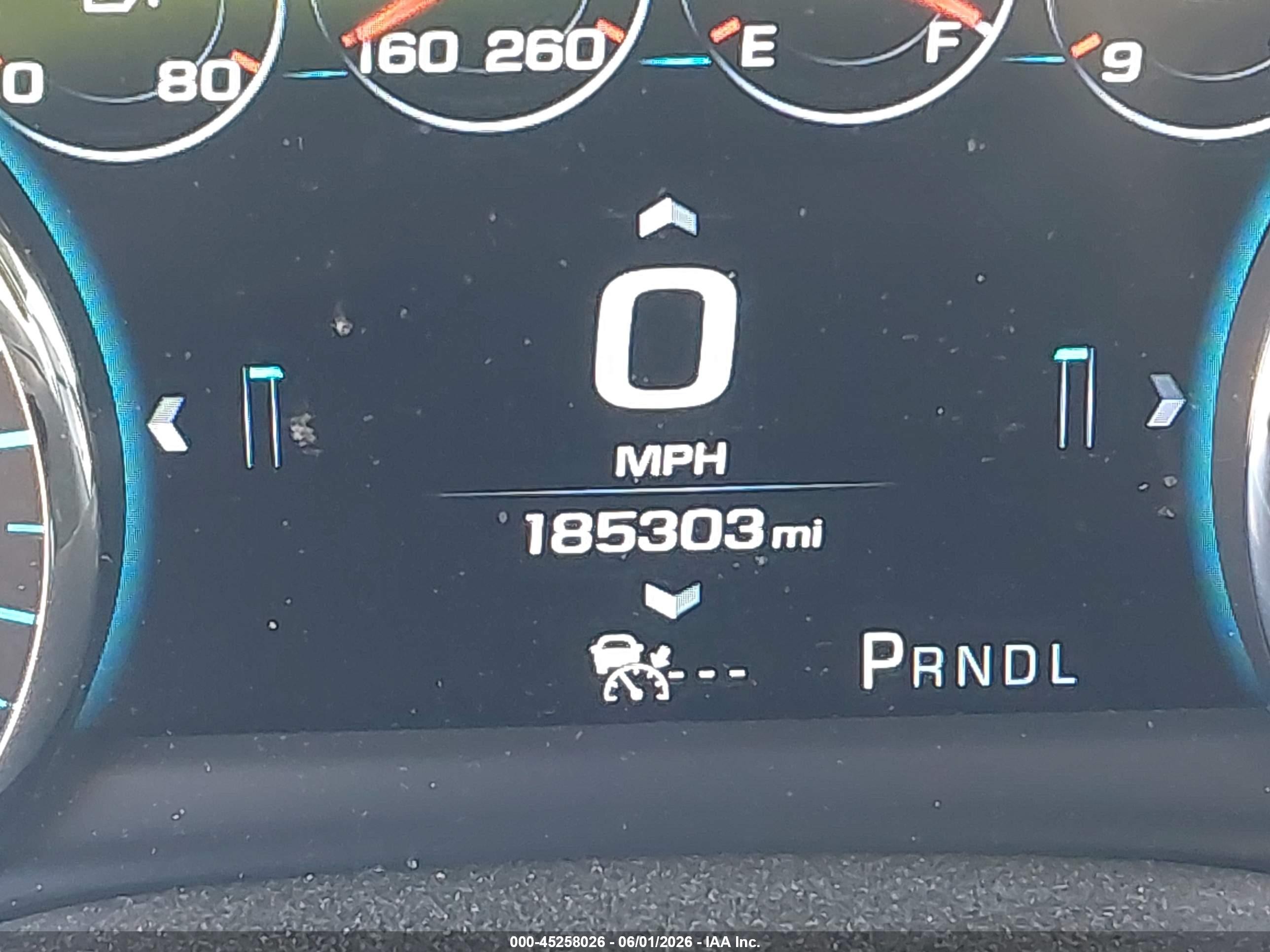 2017 Chevrolet Tahoe Premier Белый vin: 1GNSKCKC4HR128770