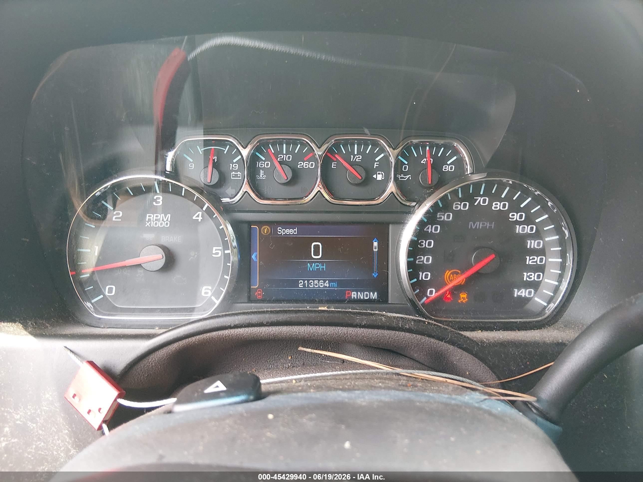 2015 Chevrolet Tahoe Ltz Белый vin: 1GNSKCKC5FR133974