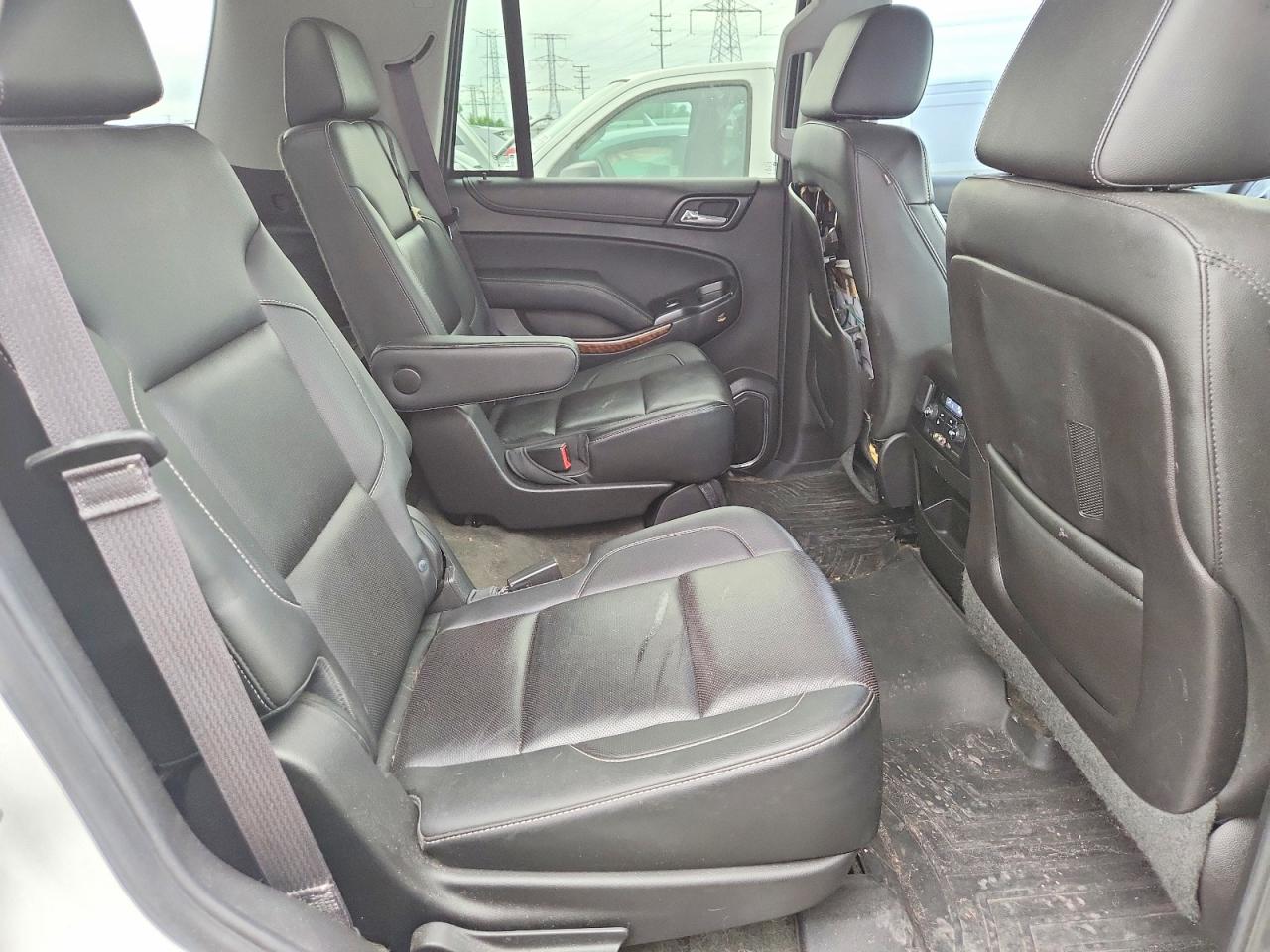 2015 Chevrolet Tahoe K1500 Ltz White vin: 1GNSKCKC5FR148345
