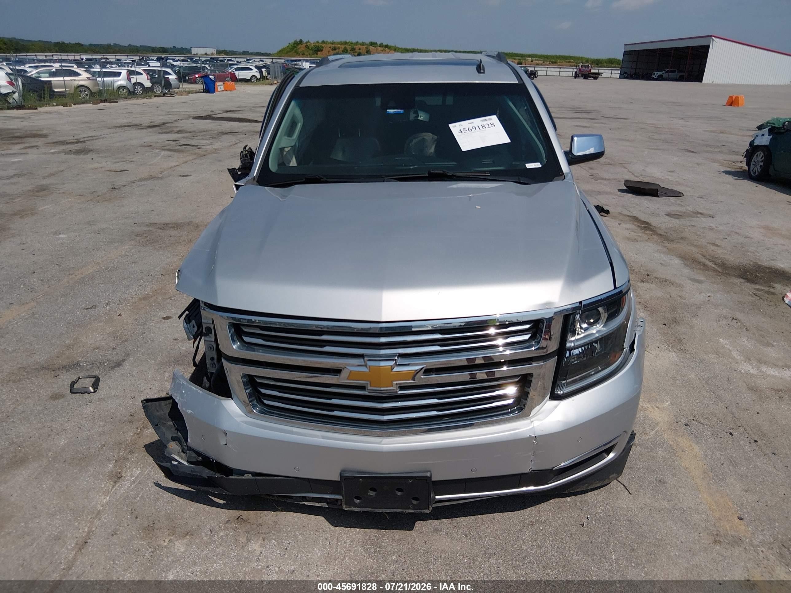 2015 Chevrolet Tahoe Ltz Silver vin: 1GNSKCKC5FR172175