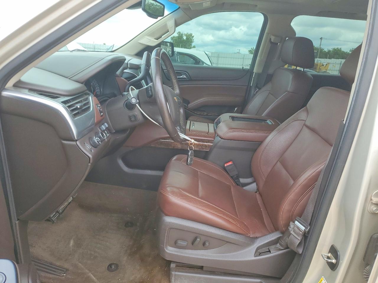 2015 Chevrolet Tahoe K1500 Ltz Beige vin: 1GNSKCKC5FR275581
