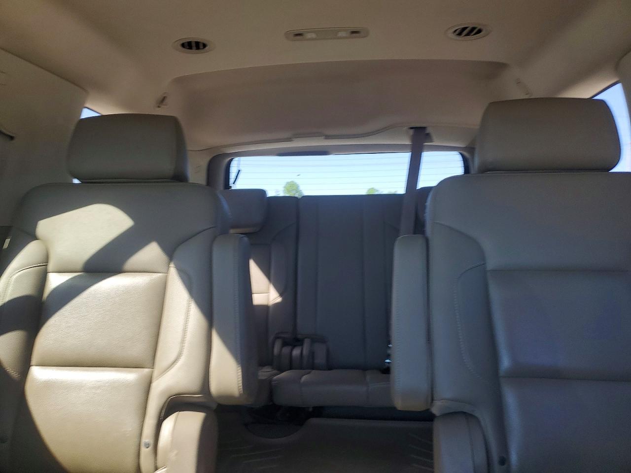 2015 Chevrolet Tahoe K1500 Ltz Beige vin: 1GNSKCKC5FR517561