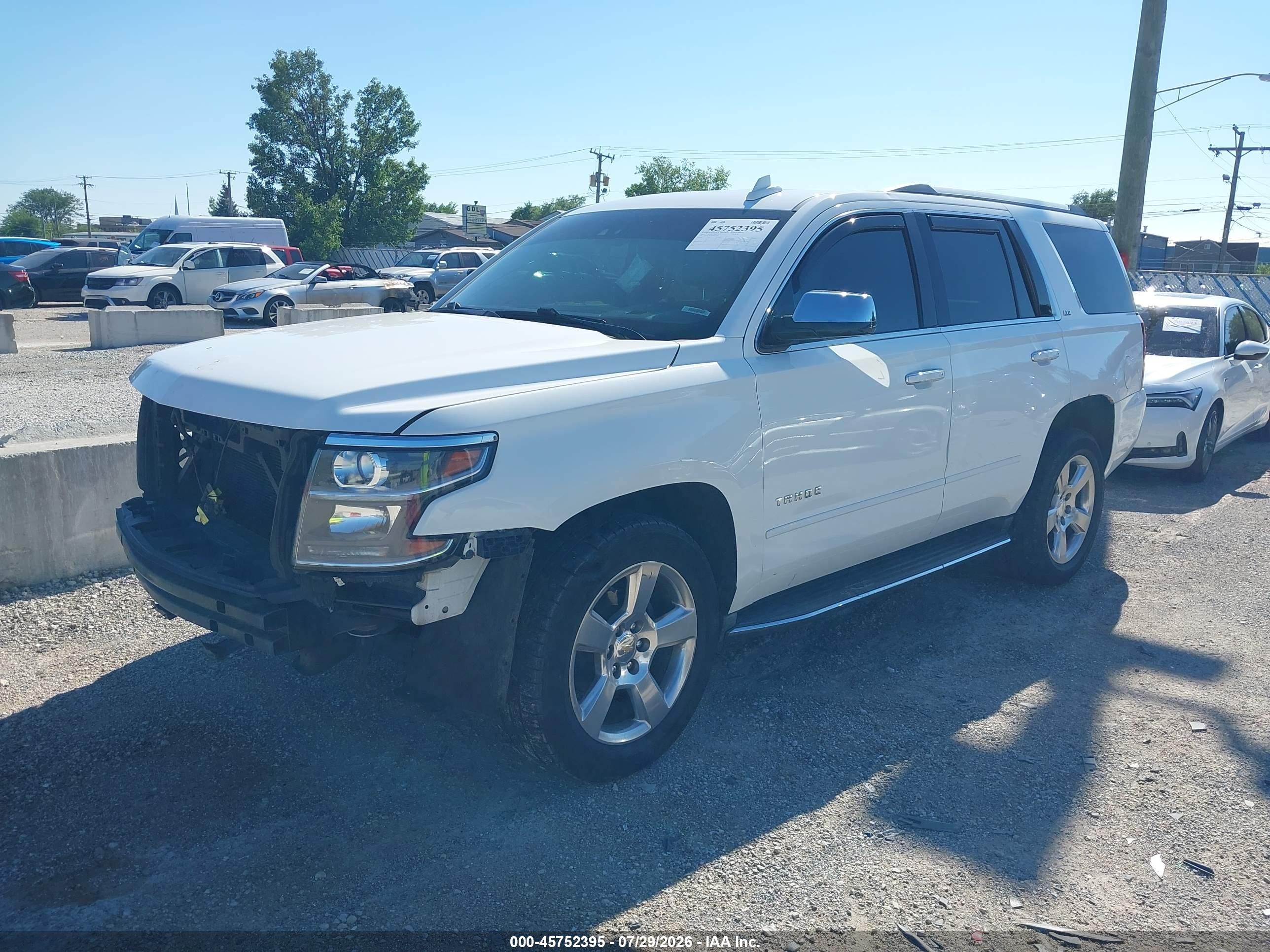2015 Chevrolet Tahoe Ltz White vin: 1GNSKCKC5FR652264