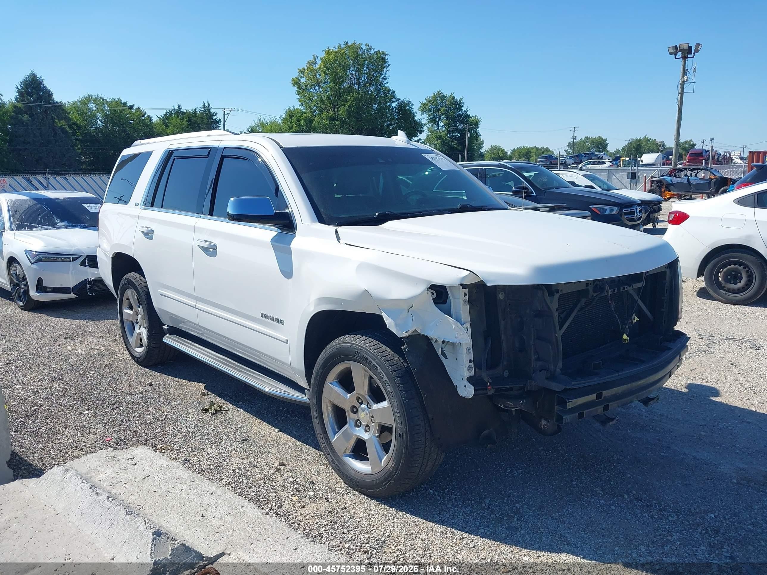 2015 Chevrolet Tahoe Ltz White vin: 1GNSKCKC5FR652264