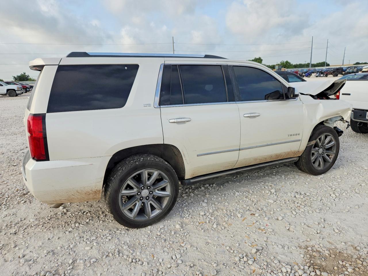 2015 Chevrolet Tahoe K1500 Ltz White vin: 1GNSKCKC5FR679139
