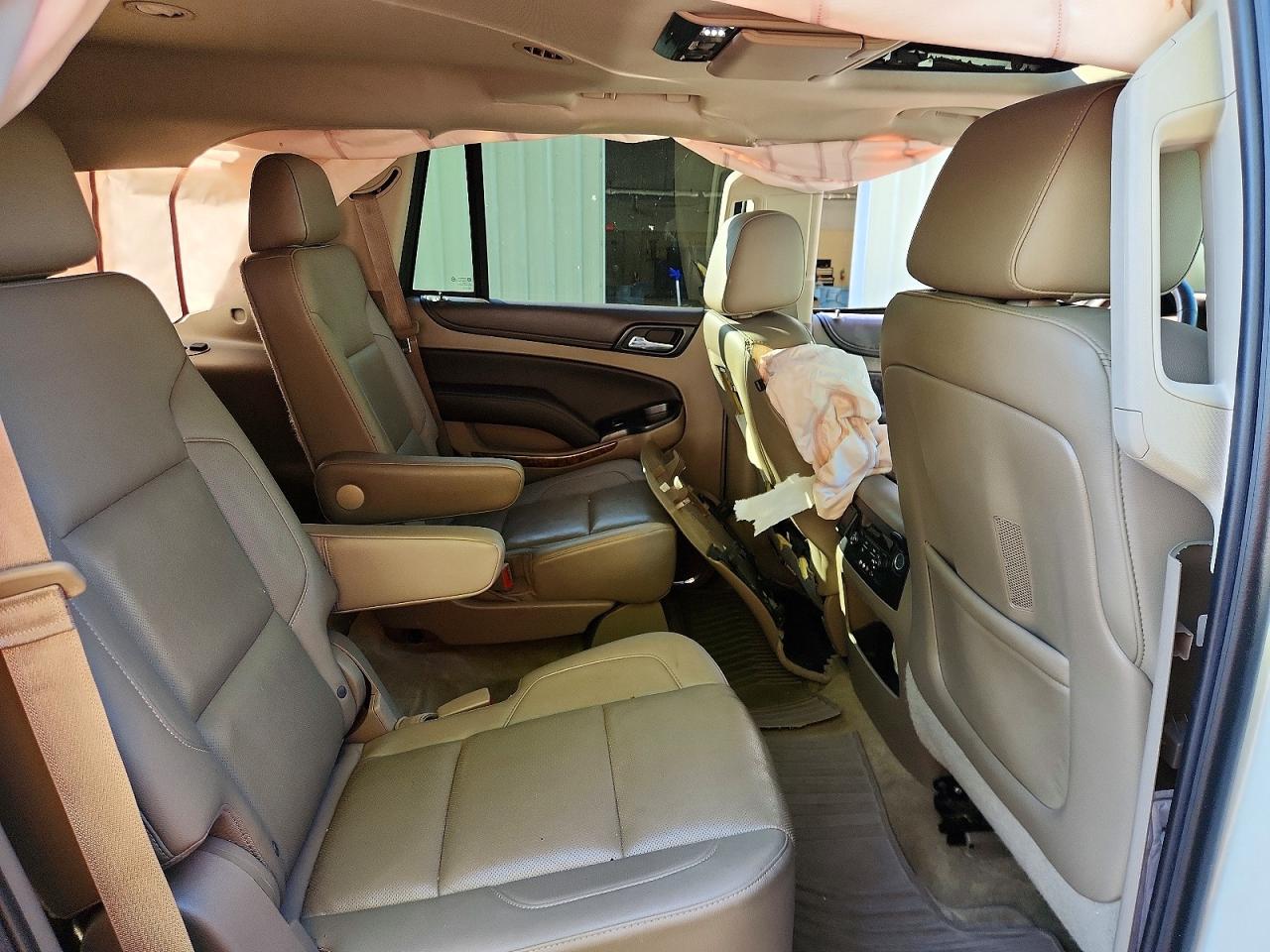 2015 Chevrolet Tahoe K1500 Ltz White vin: 1GNSKCKC6FR112891