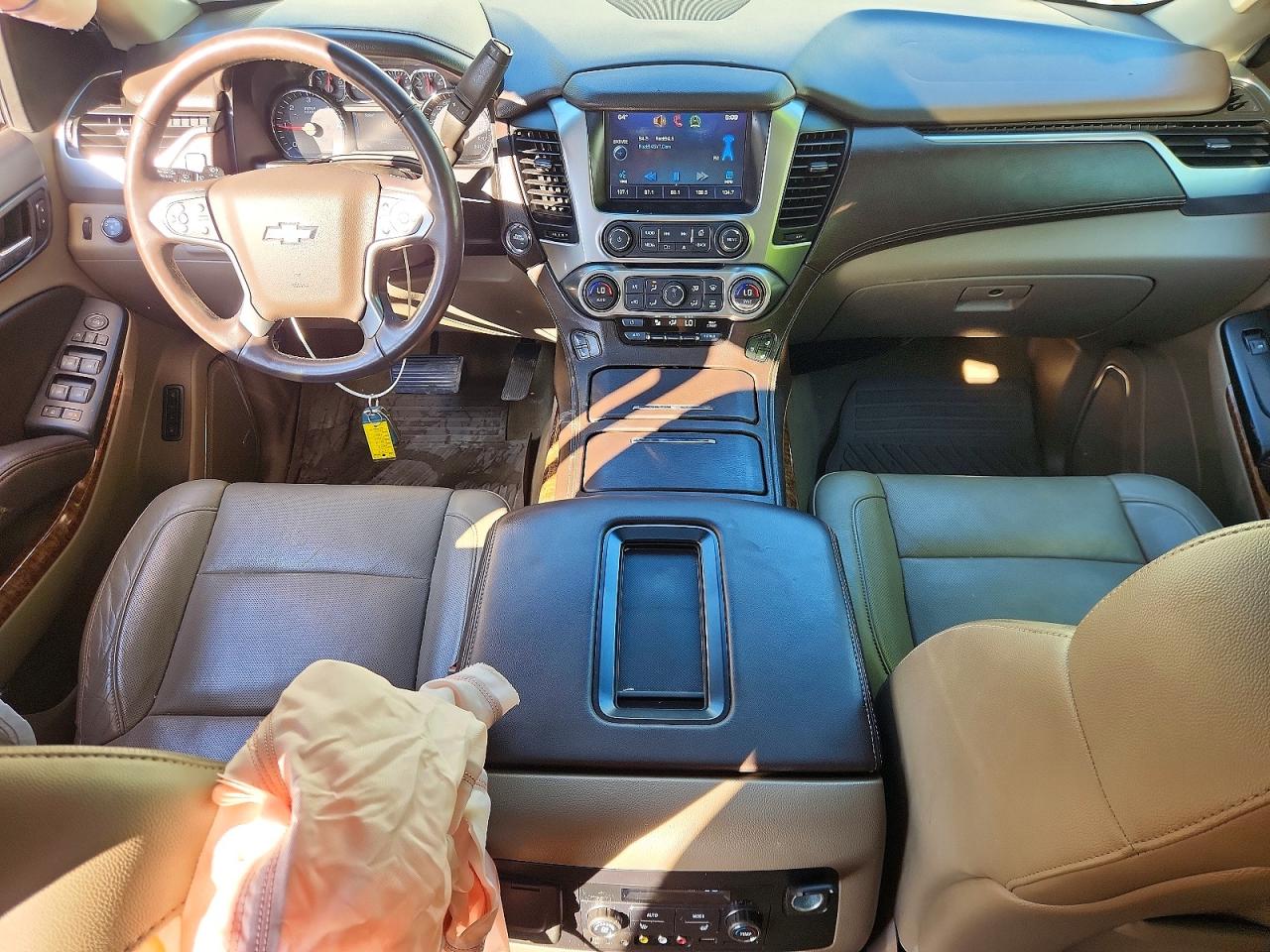 2015 Chevrolet Tahoe K1500 Ltz White vin: 1GNSKCKC6FR112891