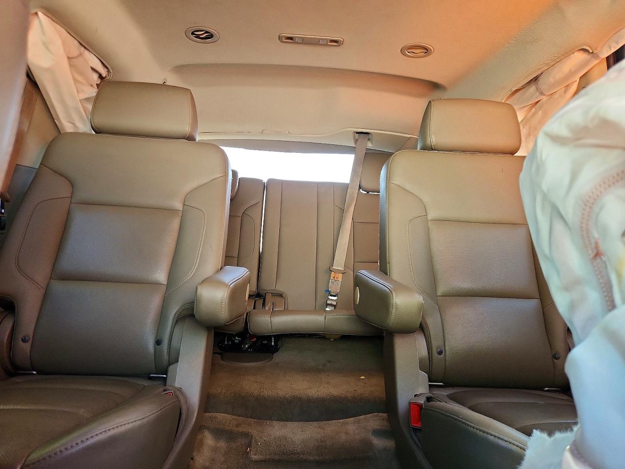 2015 Chevrolet Tahoe K1500 Ltz White vin: 1GNSKCKC6FR112891