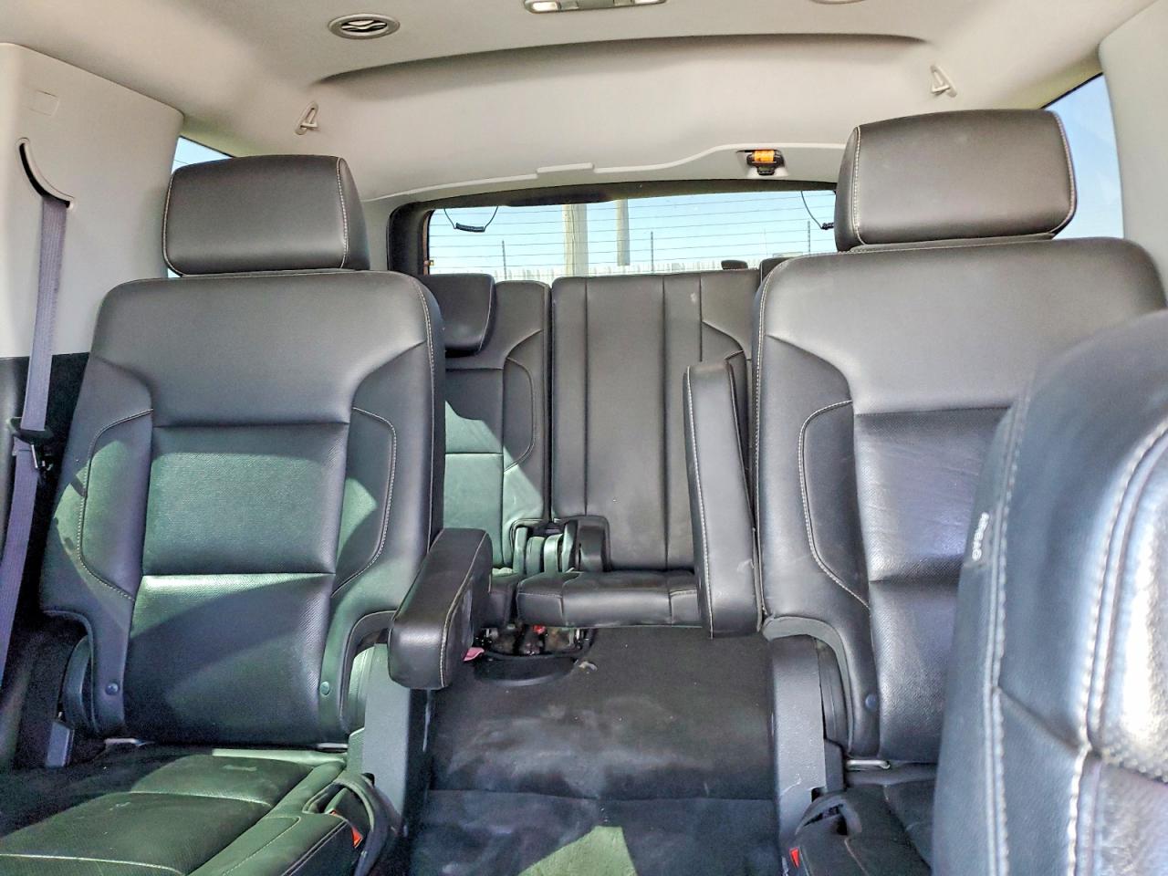 2015 Chevrolet Tahoe K1500 Ltz Silver vin: 1GNSKCKC6FR144871