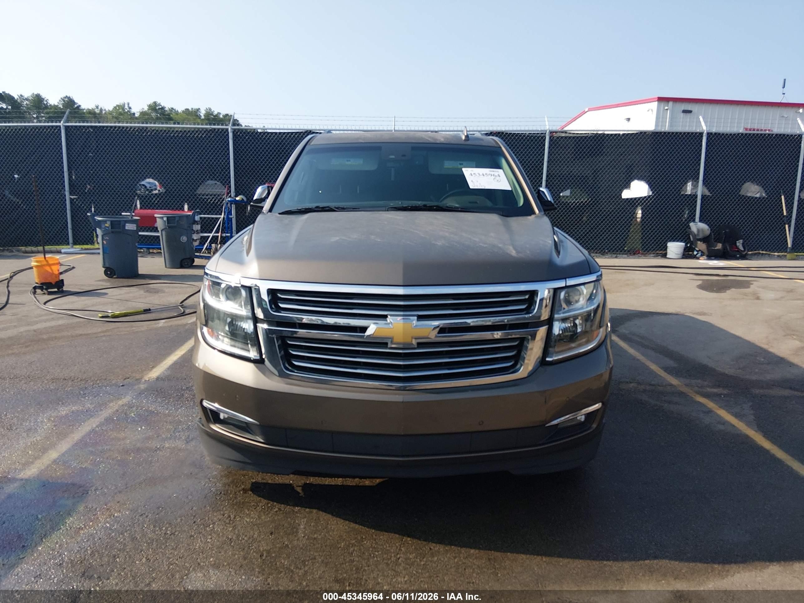 2015 Chevrolet Tahoe Ltz Gray vin: 1GNSKCKC6FR673883