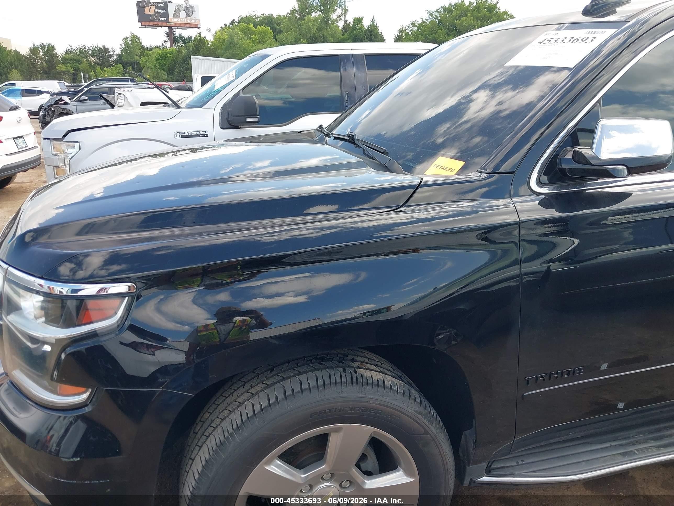 2018 Chevrolet Tahoe Premier Black vin: 1GNSKCKC6JR220596