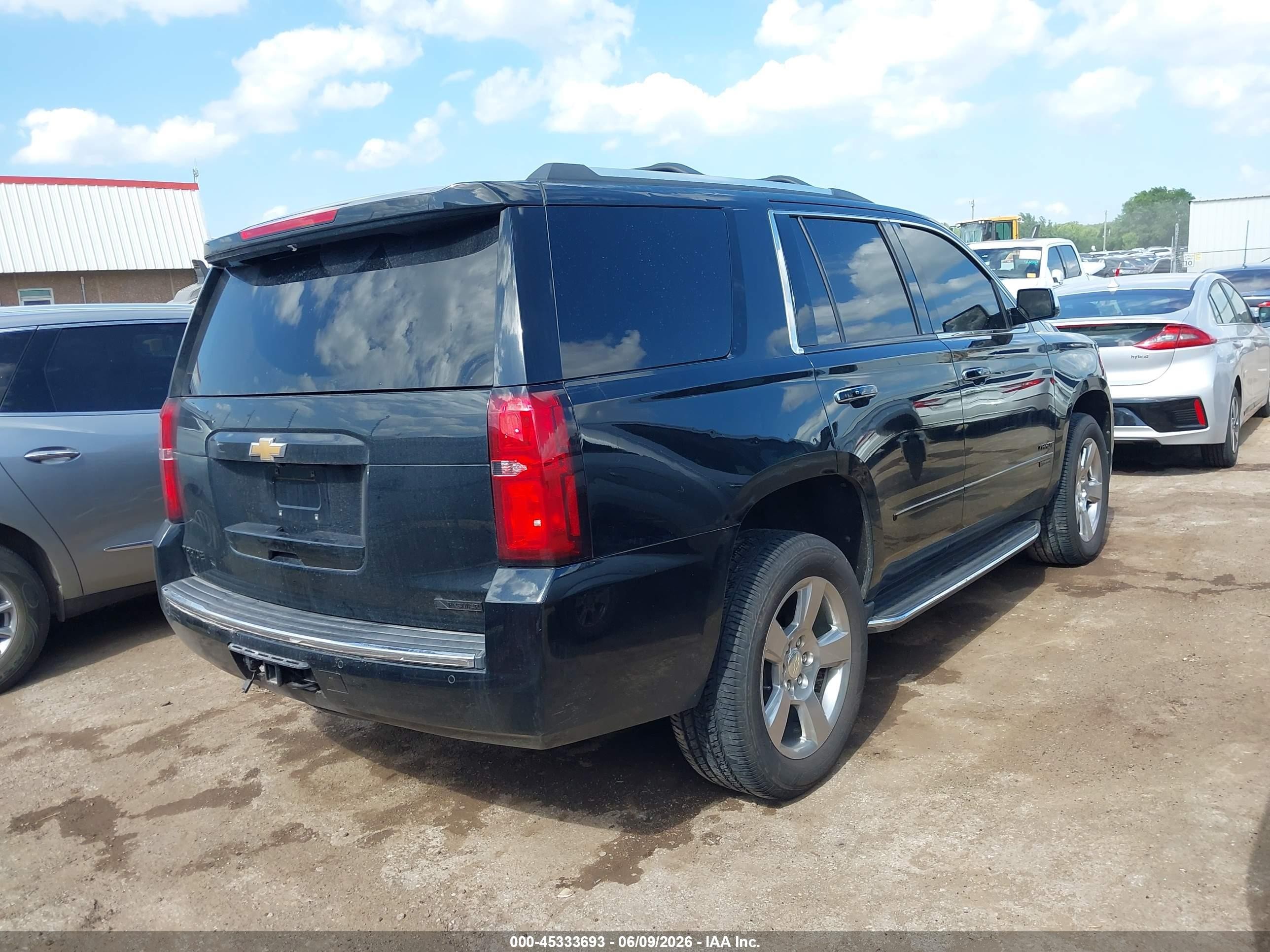 2018 Chevrolet Tahoe Premier Black vin: 1GNSKCKC6JR220596