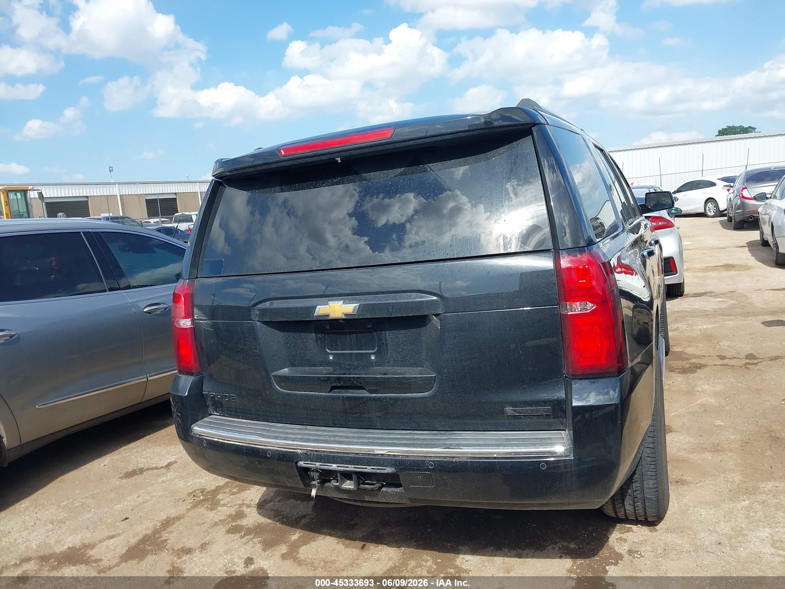 2018 Chevrolet Tahoe Premier Black vin: 1GNSKCKC6JR220596