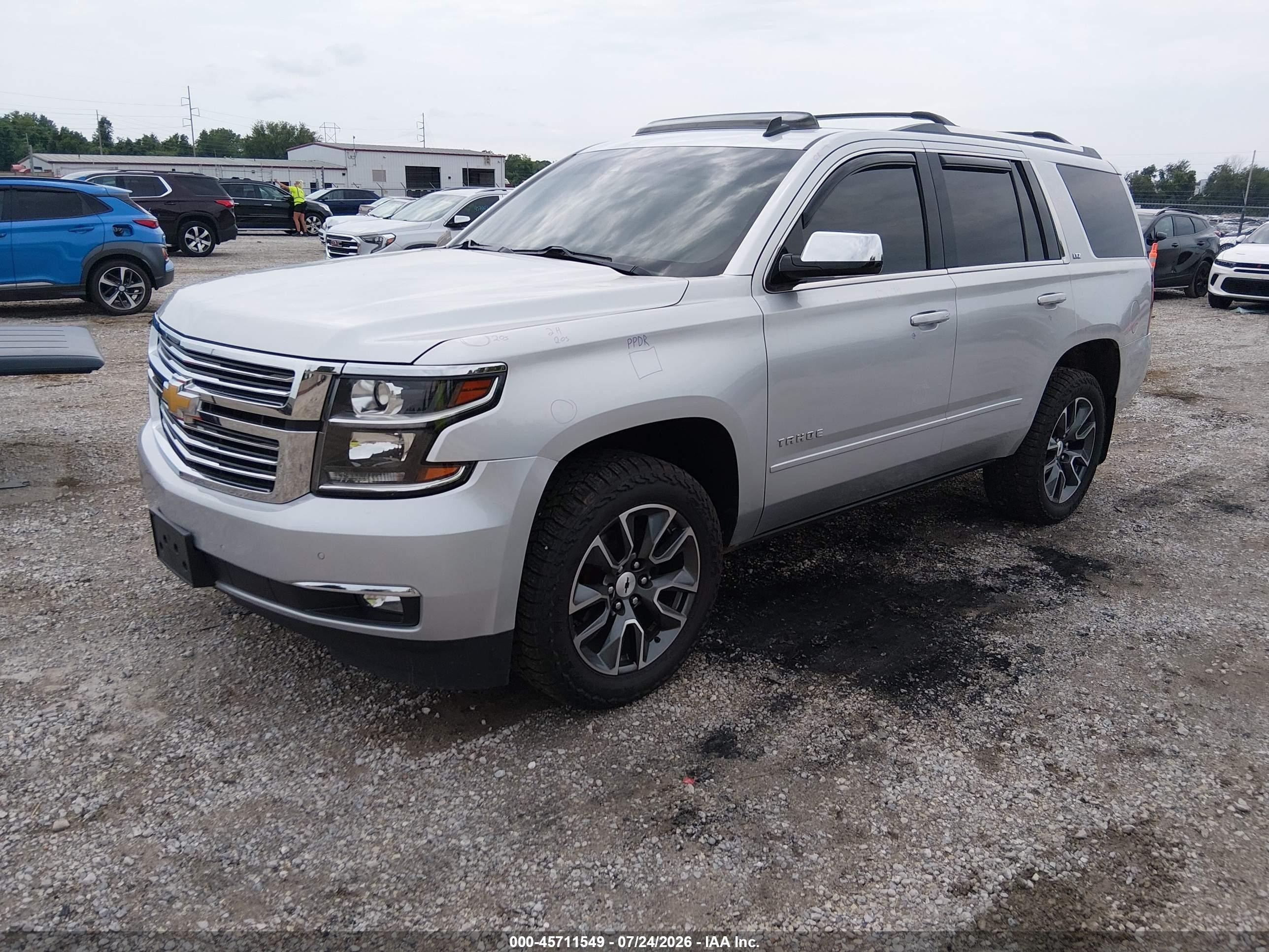 2015 Chevrolet Tahoe Ltz Silver vin: 1GNSKCKC7FR155331