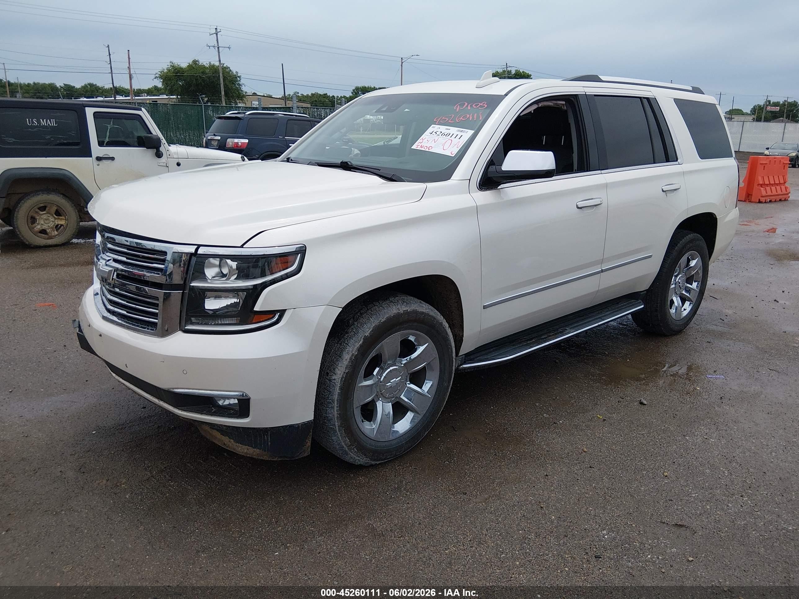 2015 Chevrolet Tahoe Ltz White vin: 1GNSKCKC7FR541702