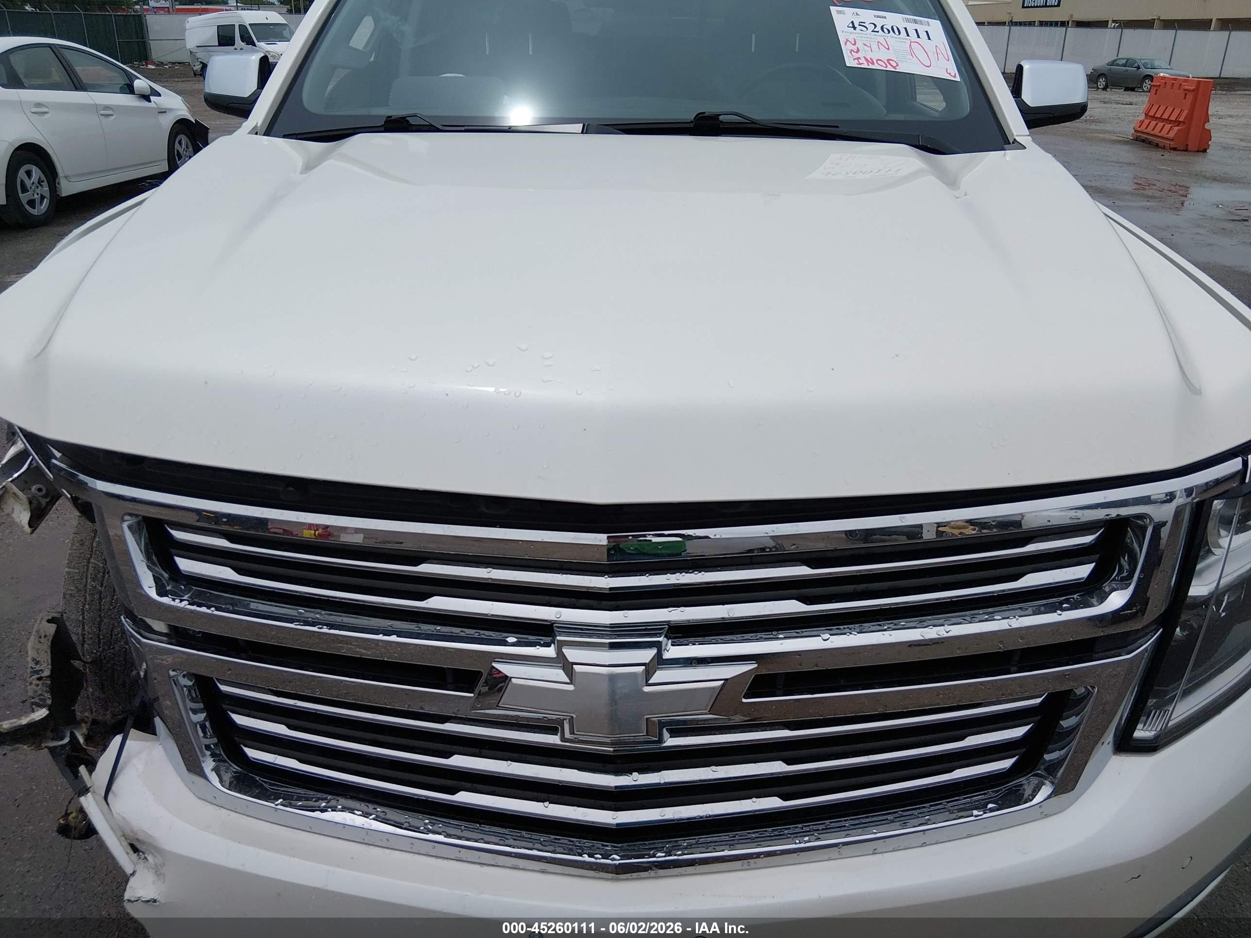 2015 Chevrolet Tahoe Ltz White vin: 1GNSKCKC7FR541702
