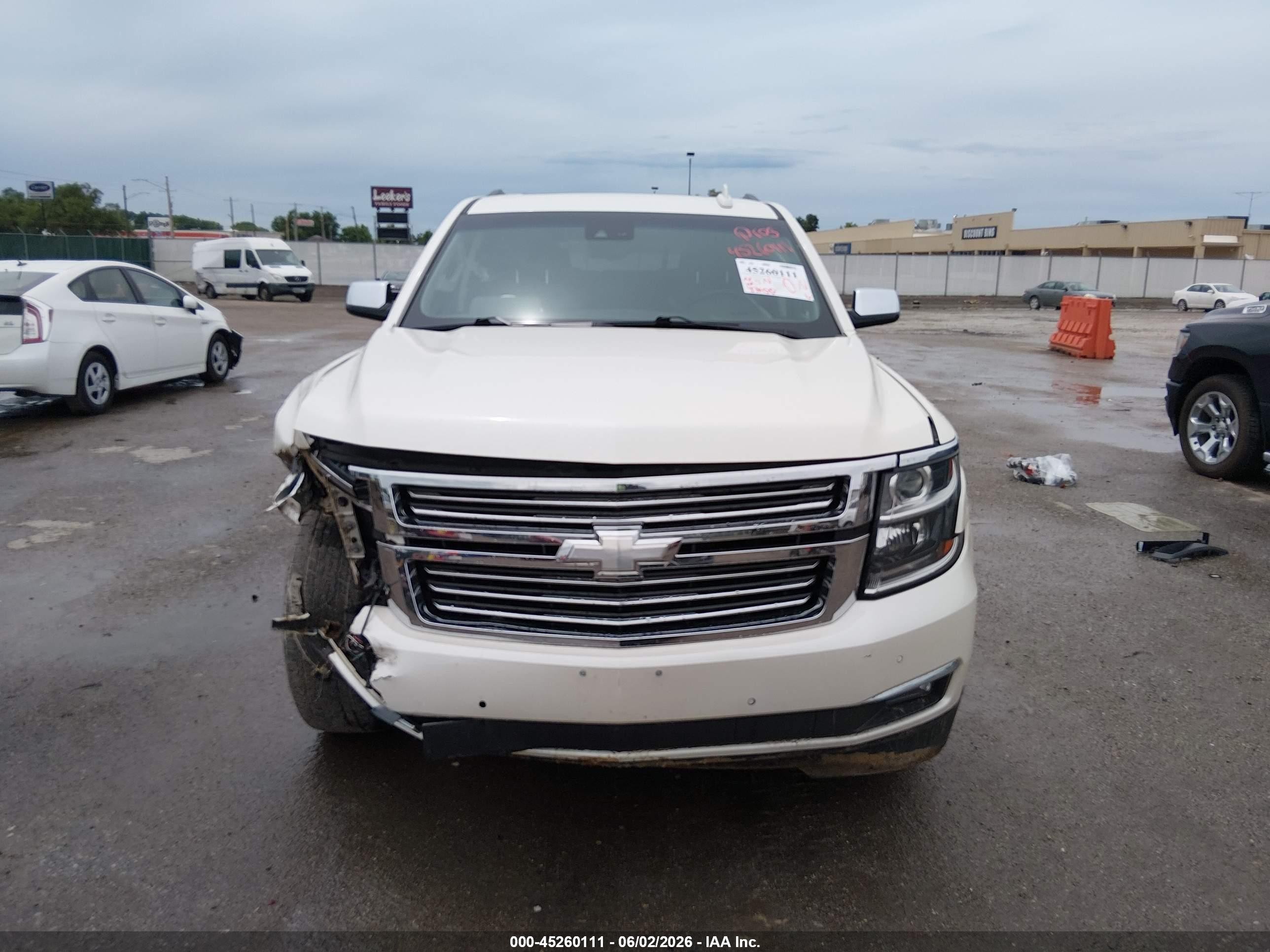 2015 Chevrolet Tahoe Ltz White vin: 1GNSKCKC7FR541702