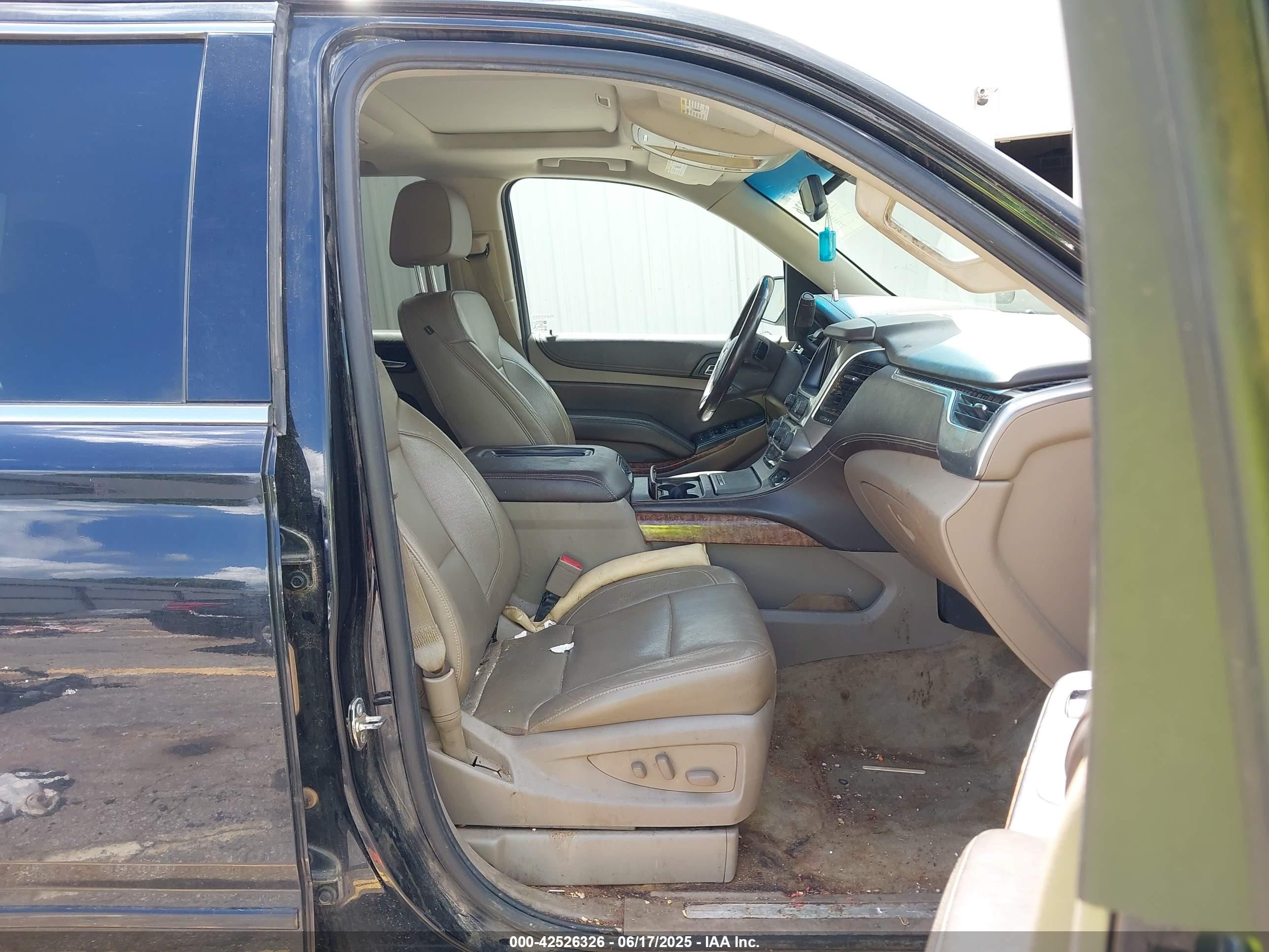 2015 Chevrolet Tahoe Ltz Black vin: 1GNSKCKC8FR102671