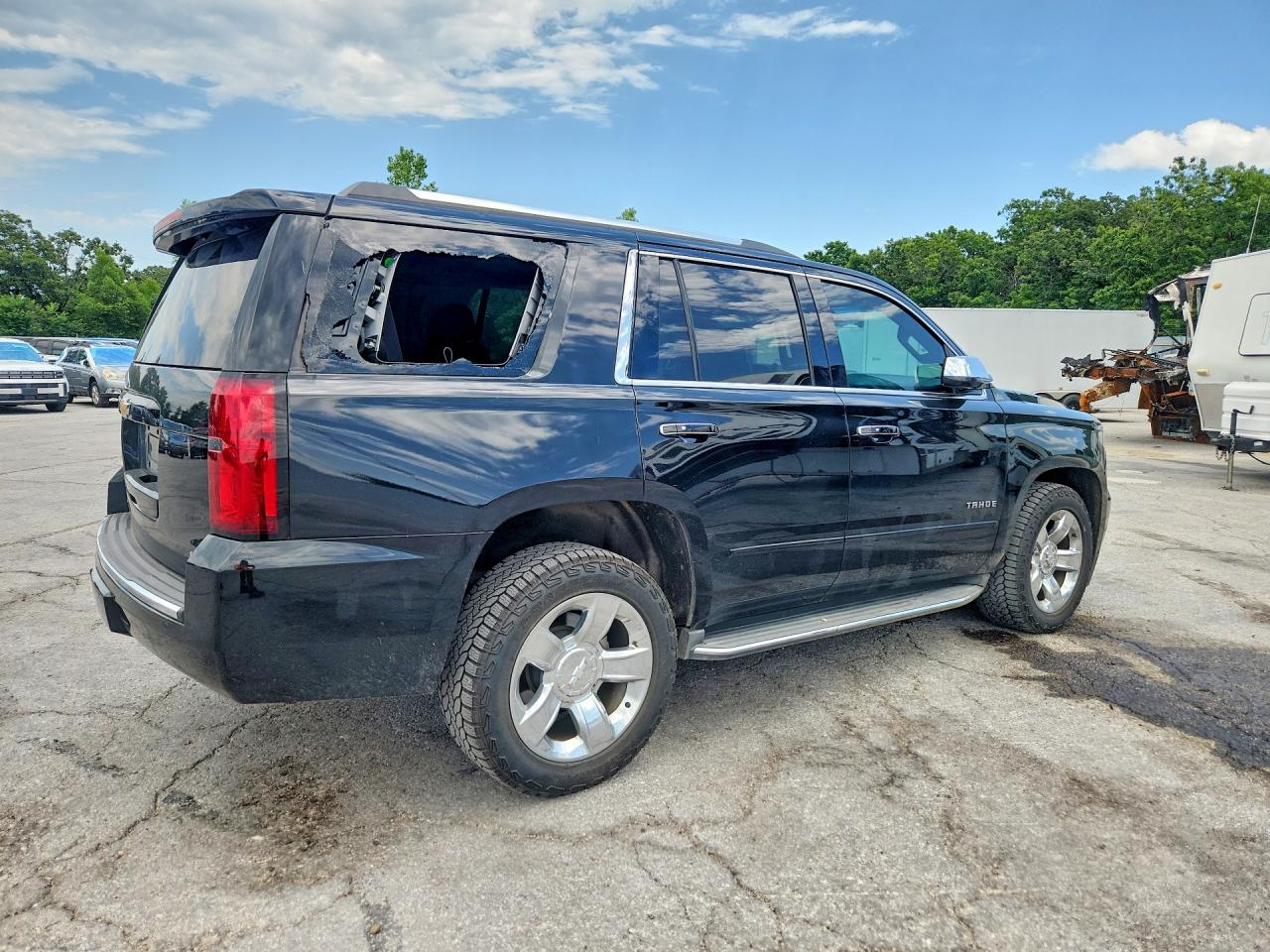 2015 Chevrolet Tahoe K1500 Ltz Black vin: 1GNSKCKC8FR103321