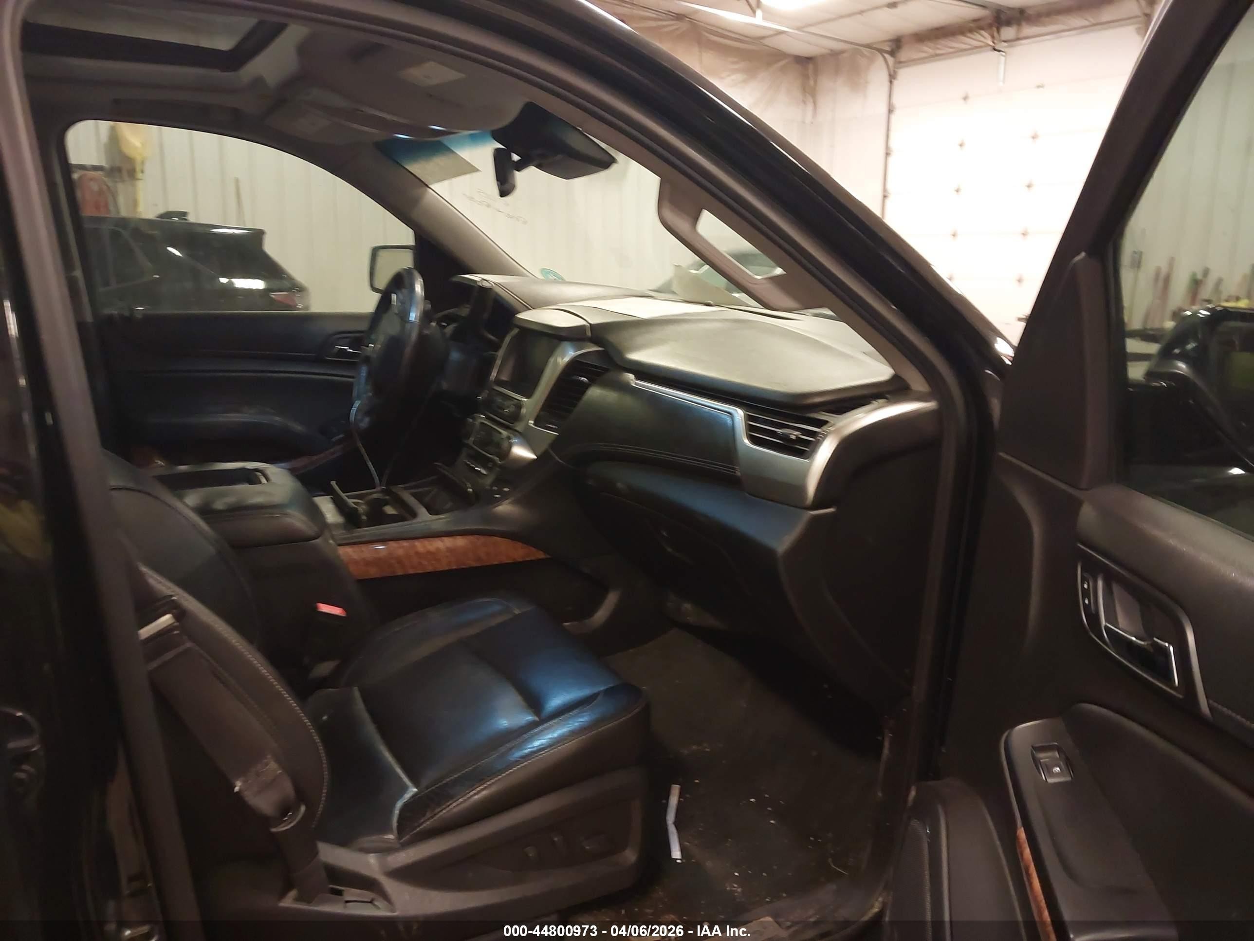 2015 Chevrolet Tahoe Ltz Черный vin: 1GNSKCKC8FR514993