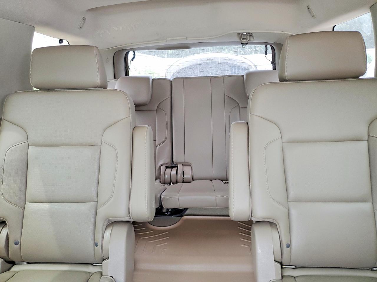 2015 Chevrolet Tahoe K1500 Ltz White vin: 1GNSKCKC8FR624863