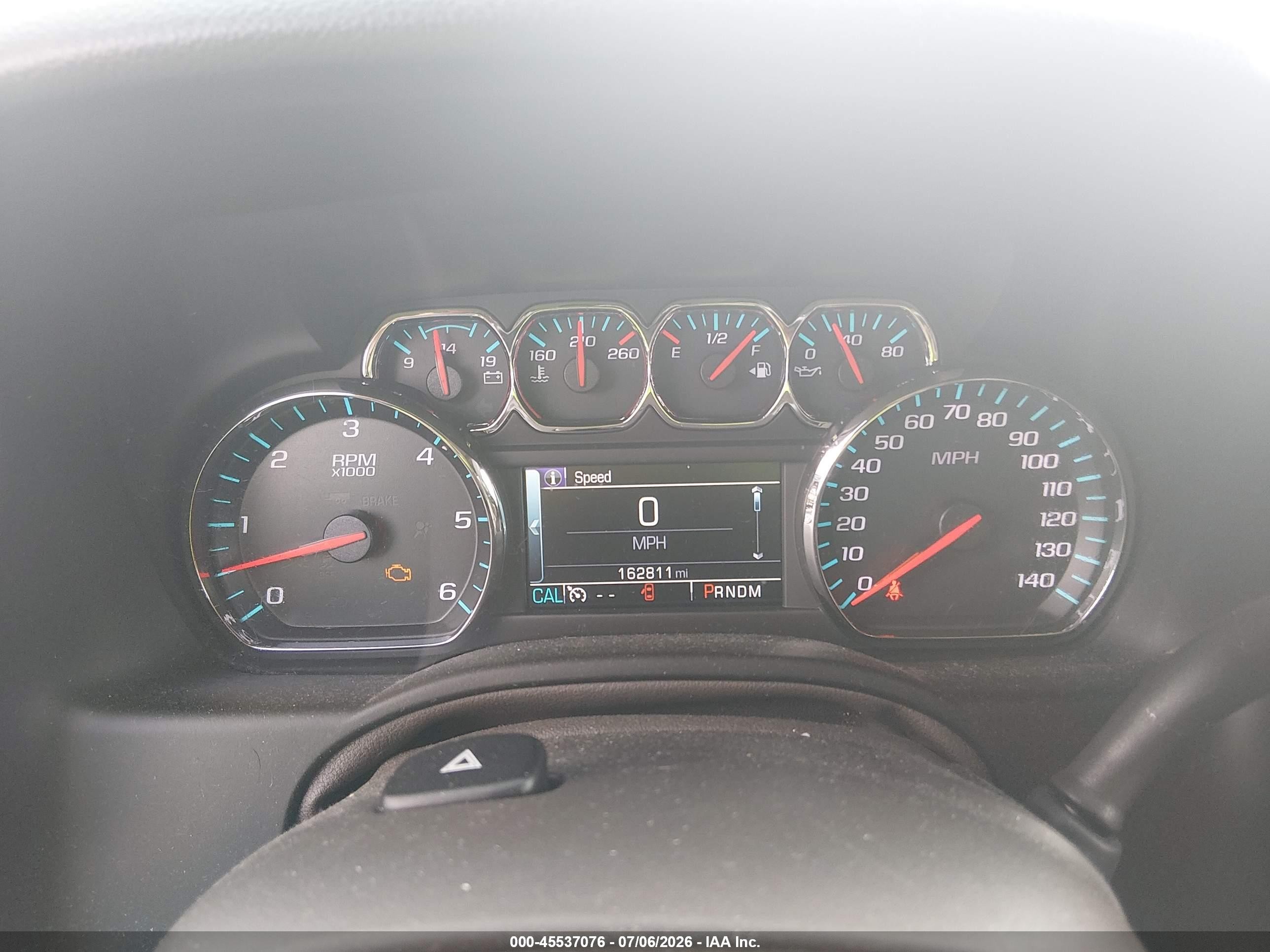 2015 Chevrolet Tahoe Ltz Белый vin: 1GNSKCKC8FR692807