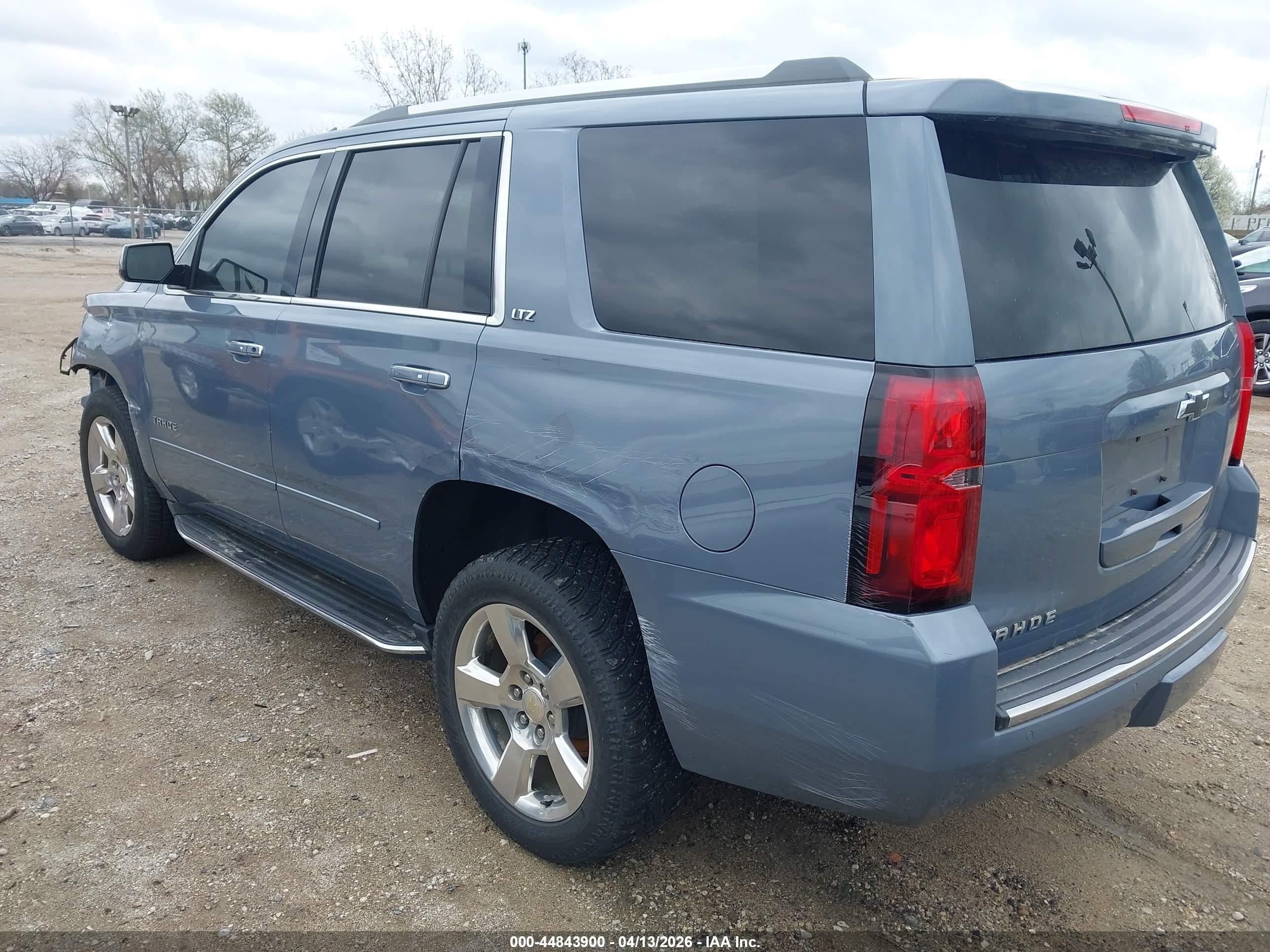 2015 Chevrolet Tahoe Ltz Light Blue vin: 1GNSKCKC9FR630008