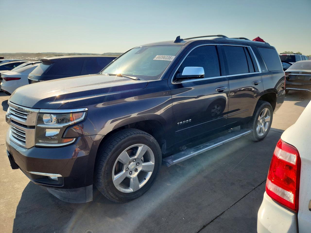 2015 Chevrolet Tahoe K1500 Ltz Серый vin: 1GNSKCKC9FR666569