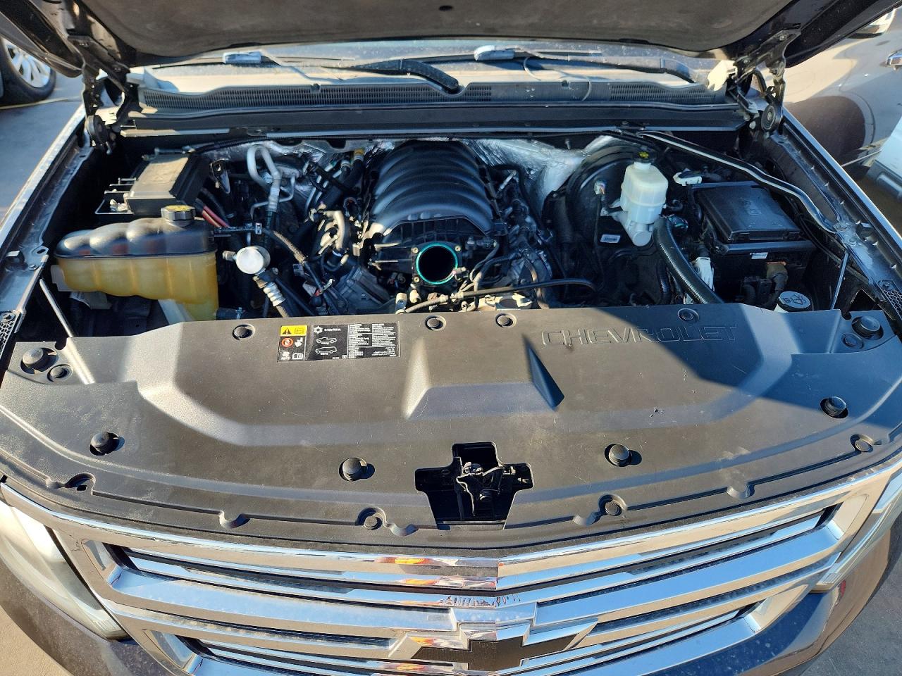 2015 Chevrolet Tahoe K1500 Ltz Gray vin: 1GNSKCKC9FR666569