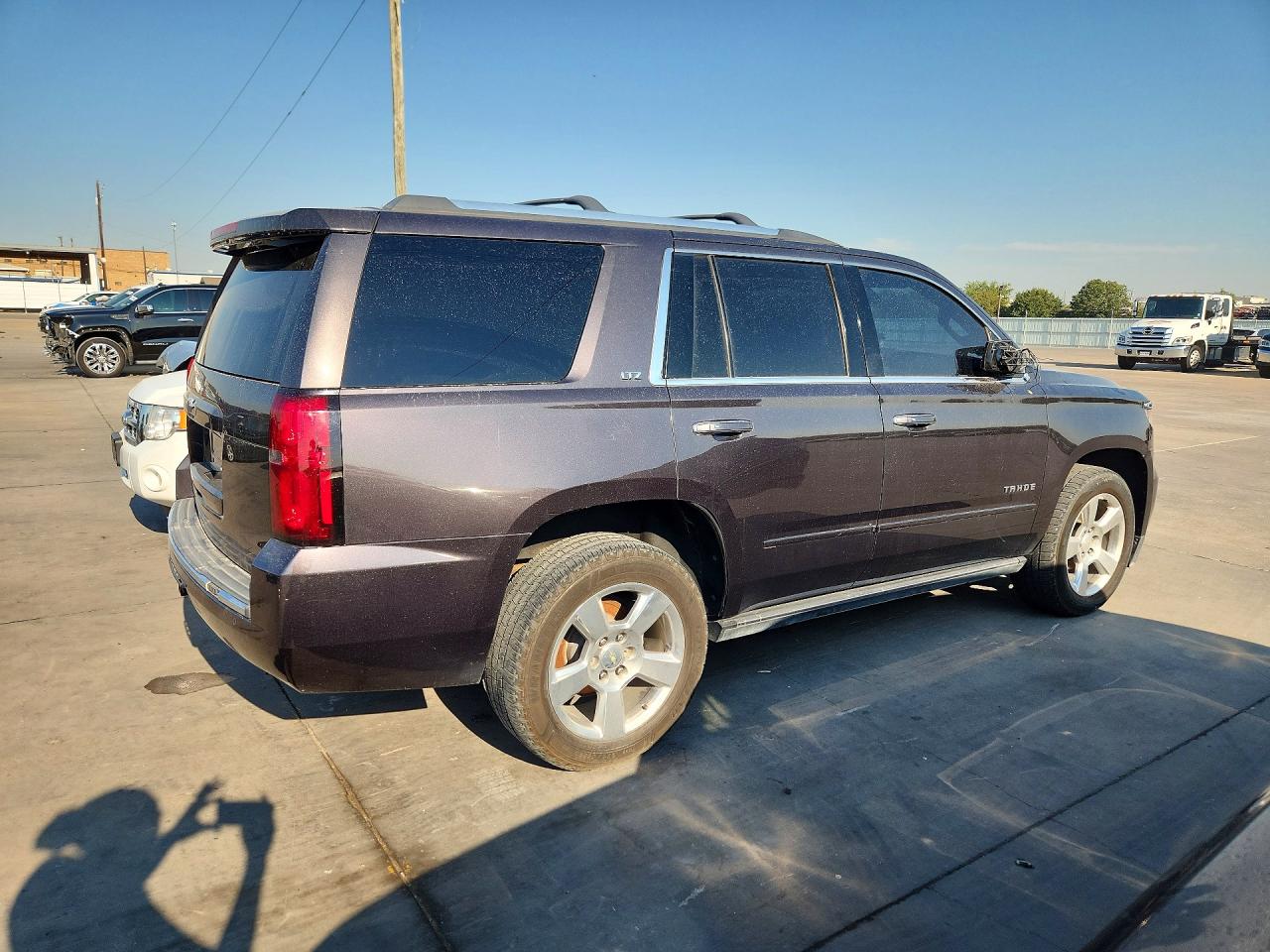 2015 Chevrolet Tahoe K1500 Ltz Gray vin: 1GNSKCKC9FR666569