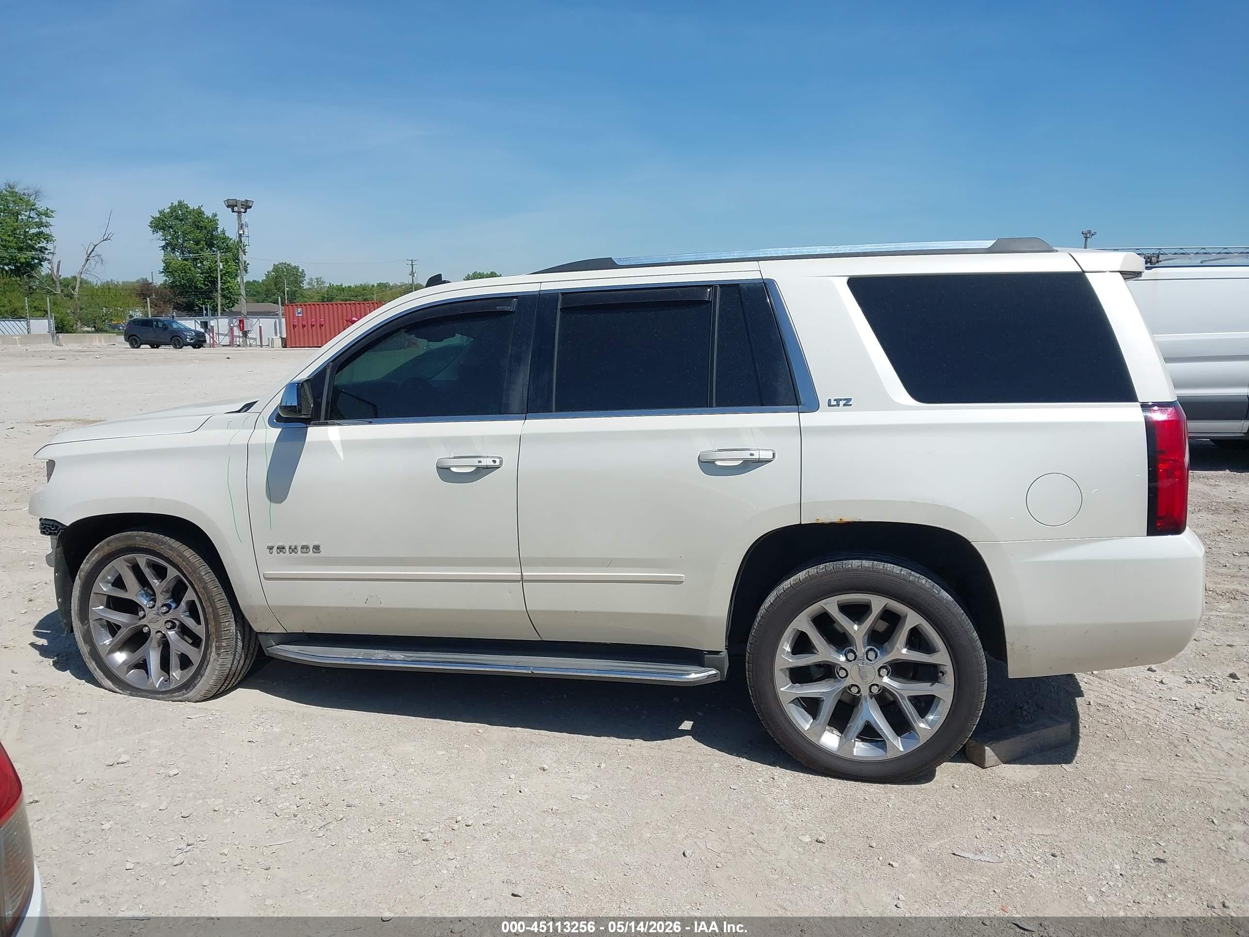 2015 Chevrolet Tahoe Ltz Brown vin: 1GNSKCKCXFR121190