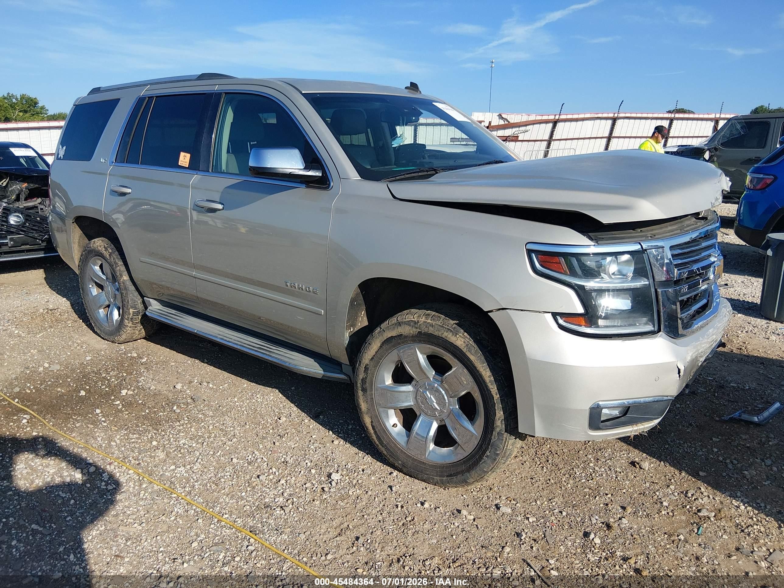2015 Chevrolet Tahoe Ltz Silver vin: 1GNSKCKCXFR156960