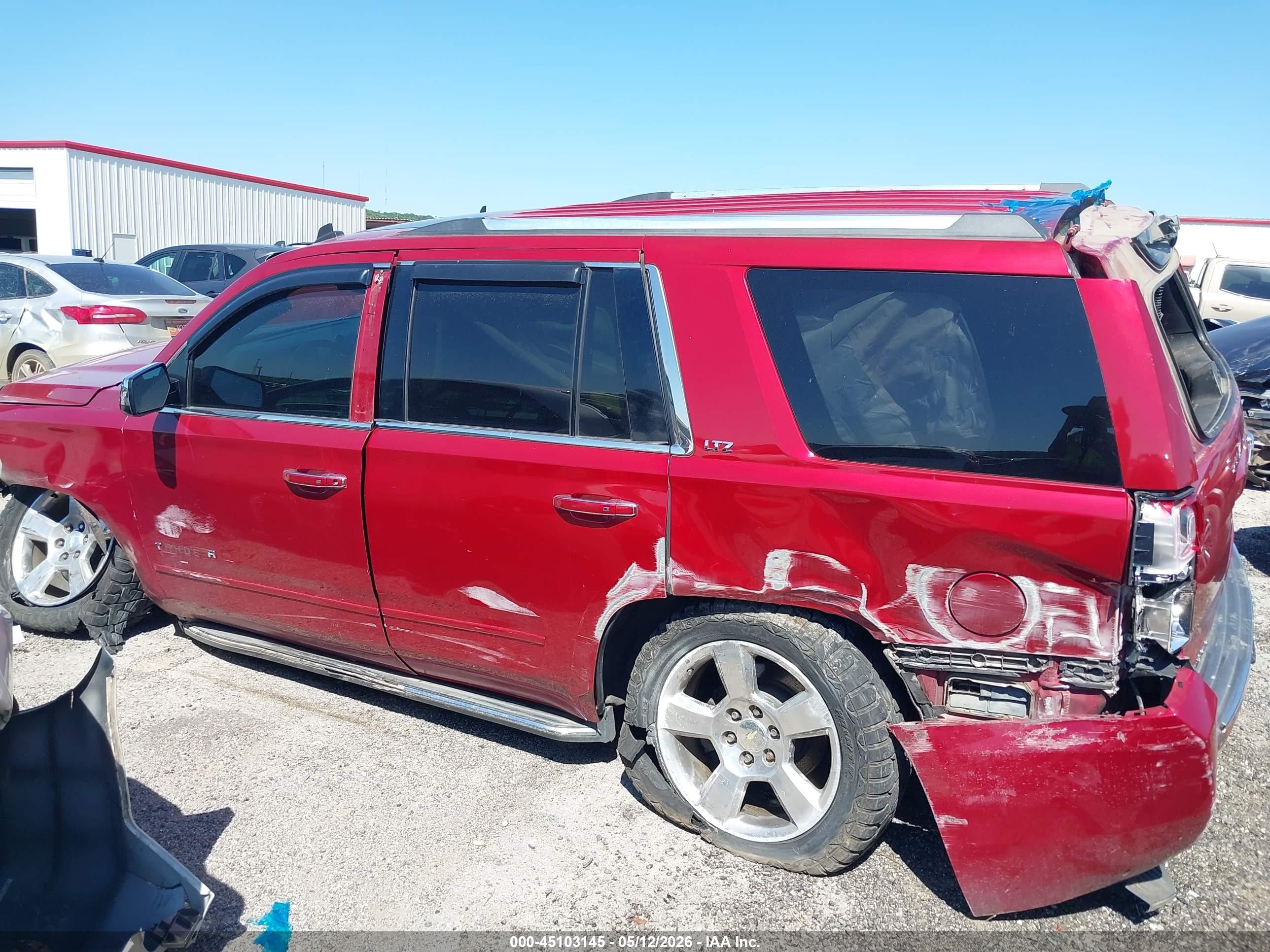 2015 Chevrolet Tahoe Ltz Red vin: 1GNSKCKCXFR218180