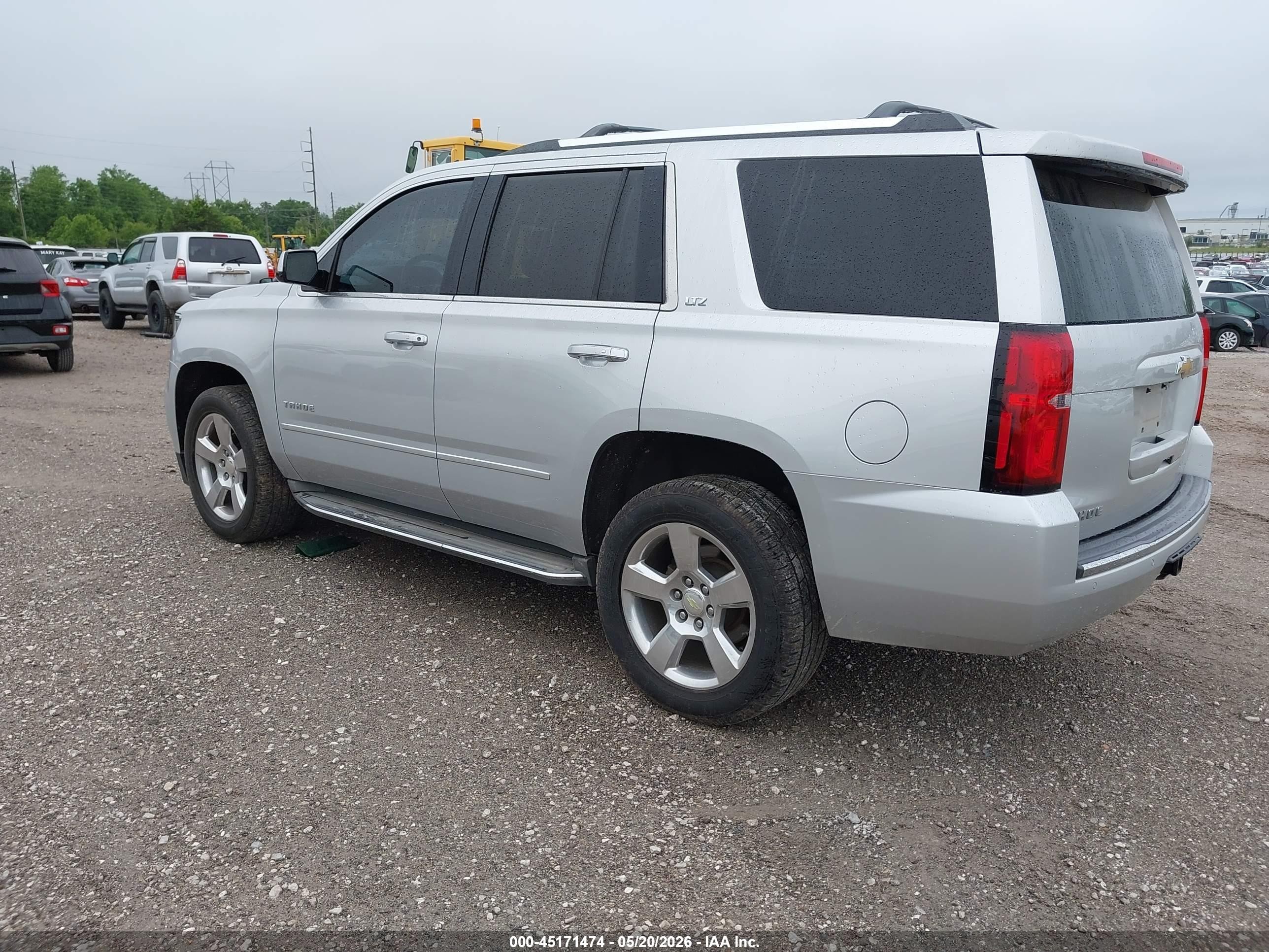 2015 Chevrolet Tahoe Ltz Silver vin: 1GNSKCKCXFR247310
